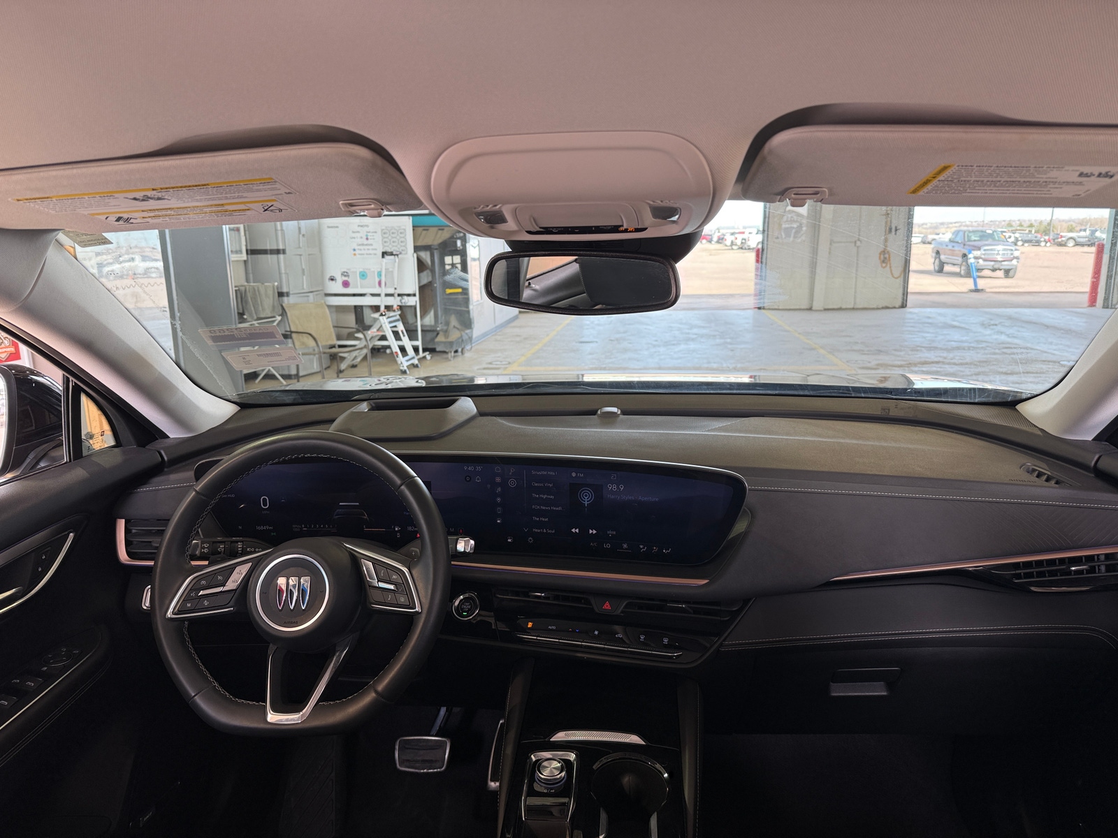 Thumbnail: 2025 Buick Envision - 2