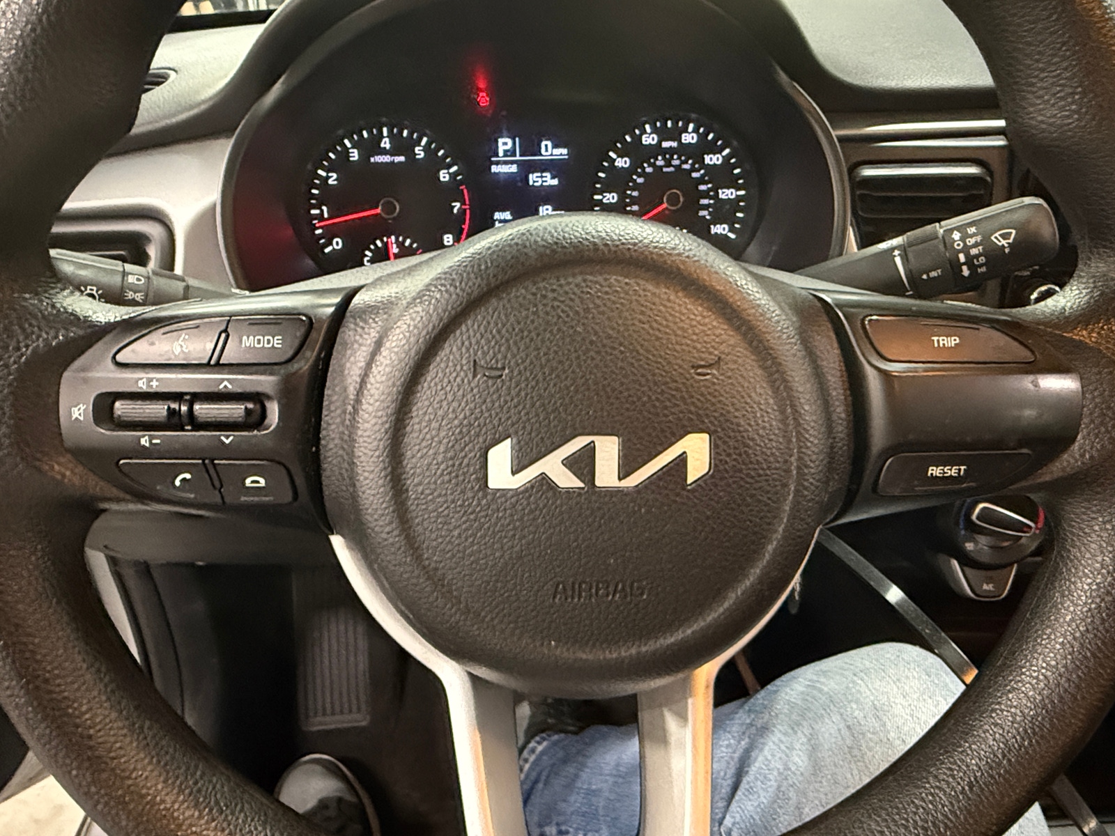 Thumbnail: 2023 Kia Rio - 5