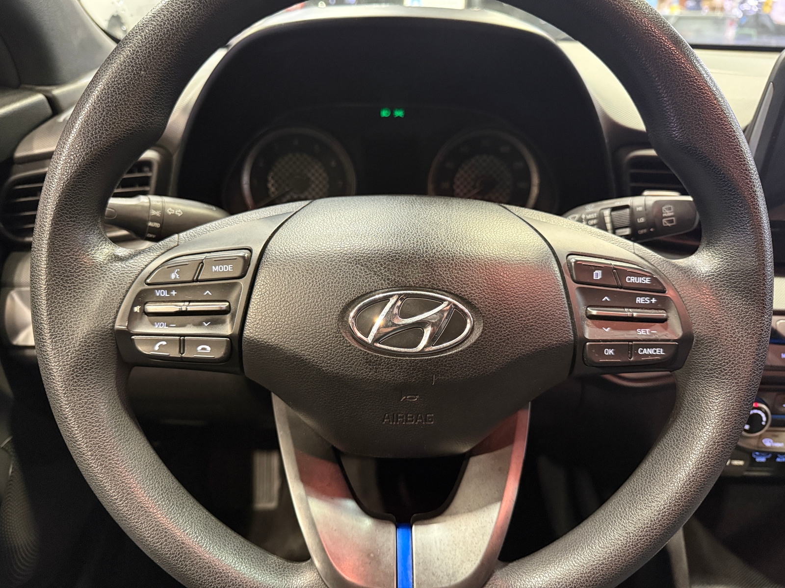 Thumbnail: 2020 Hyundai Veloster - 5