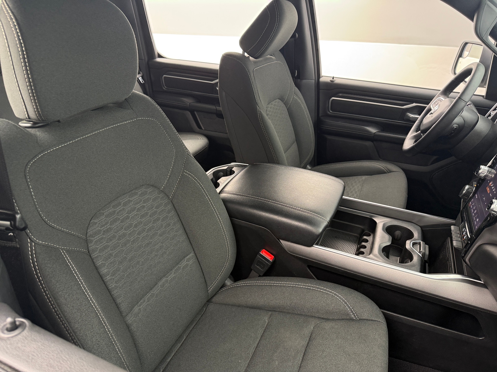 Thumbnail: 2025 RAM 1500 - 2