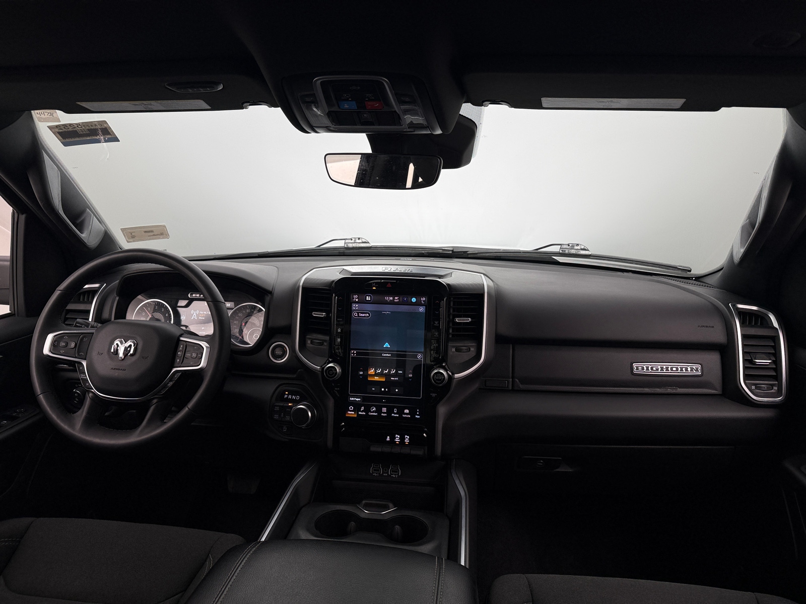 Thumbnail: 2025 RAM 1500 - 3