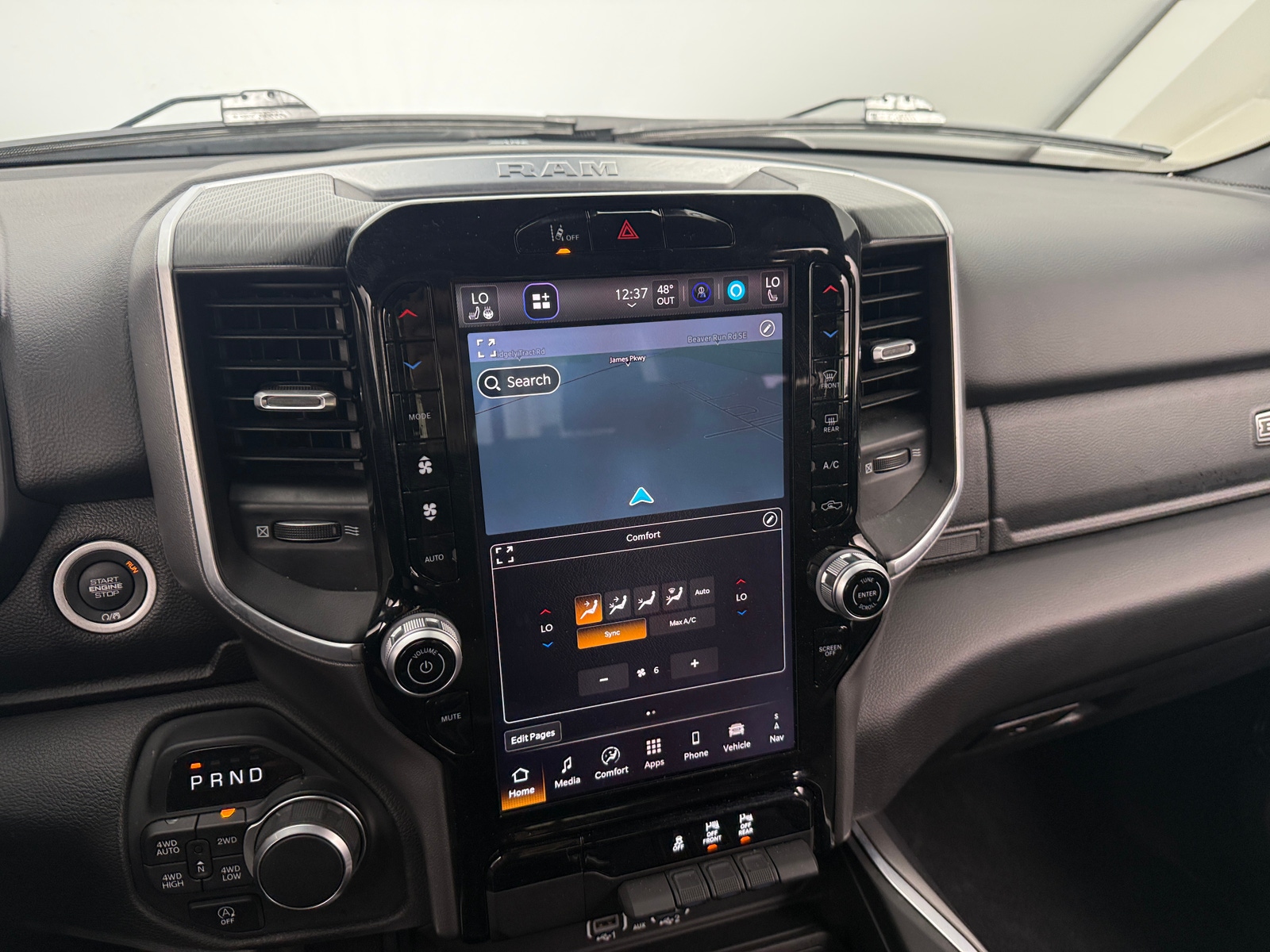 Thumbnail: 2025 RAM 1500 - 4