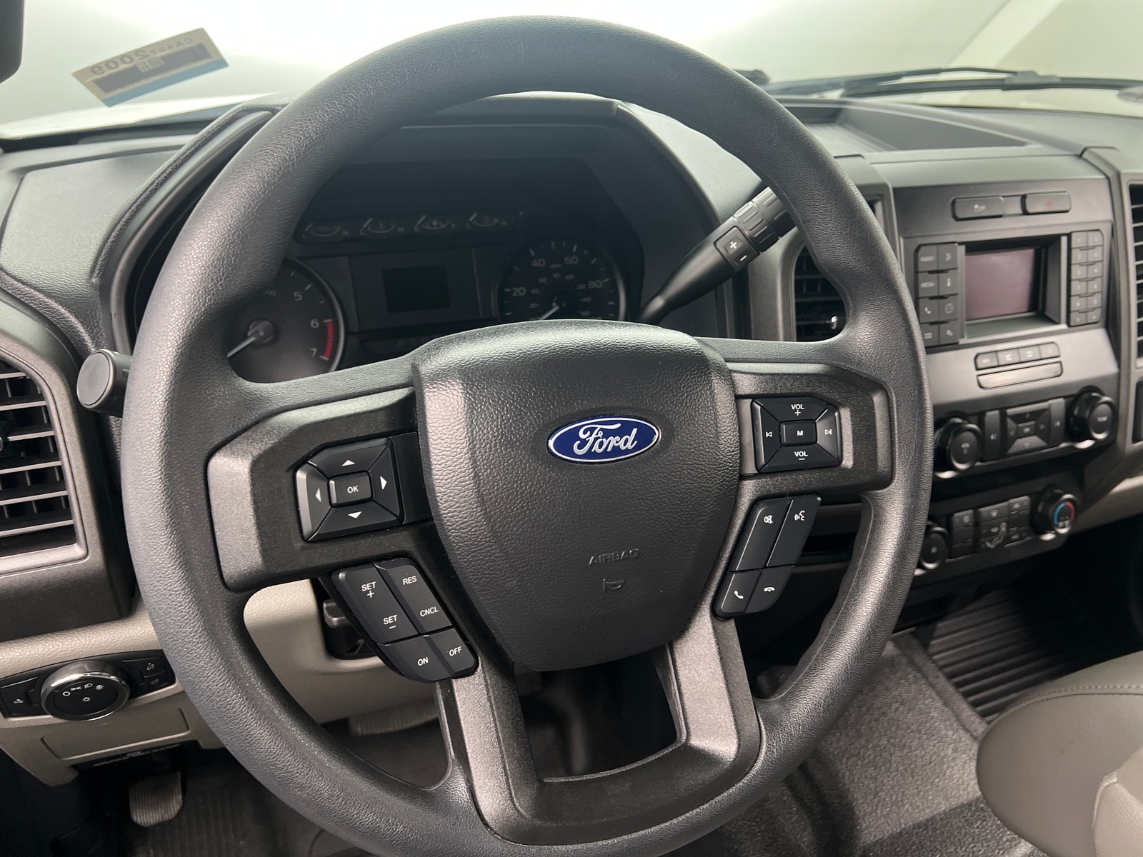 Thumbnail: 2022 Ford Econoline - 5