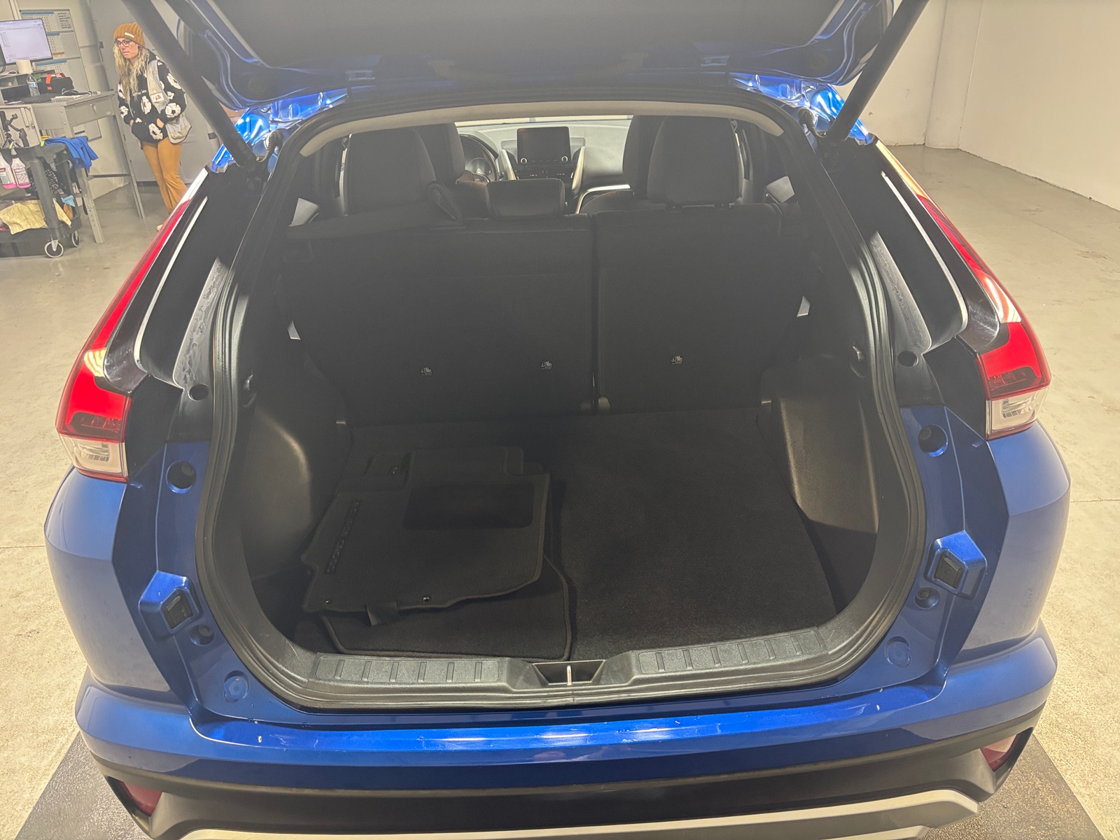 Thumbnail: 2024 Mitsubishi Eclipse Cross - 6