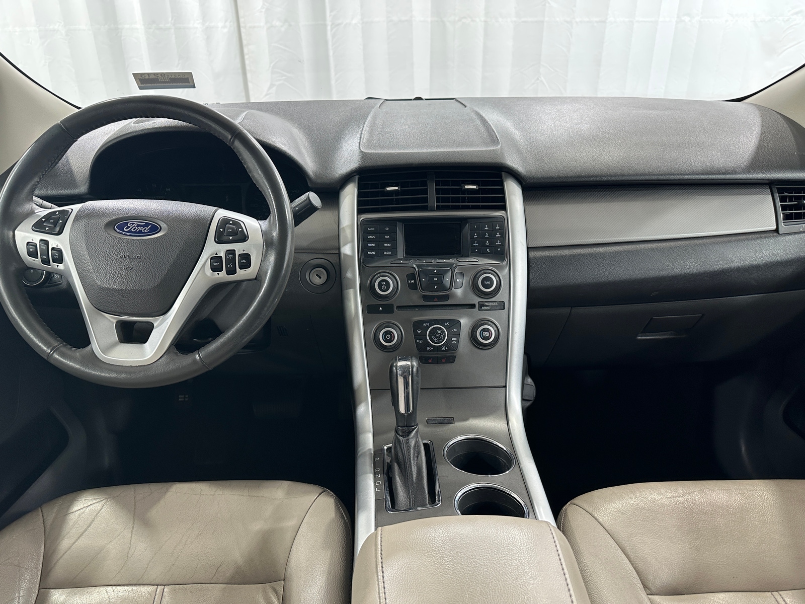 Thumbnail: 2013 Ford Edge - 3