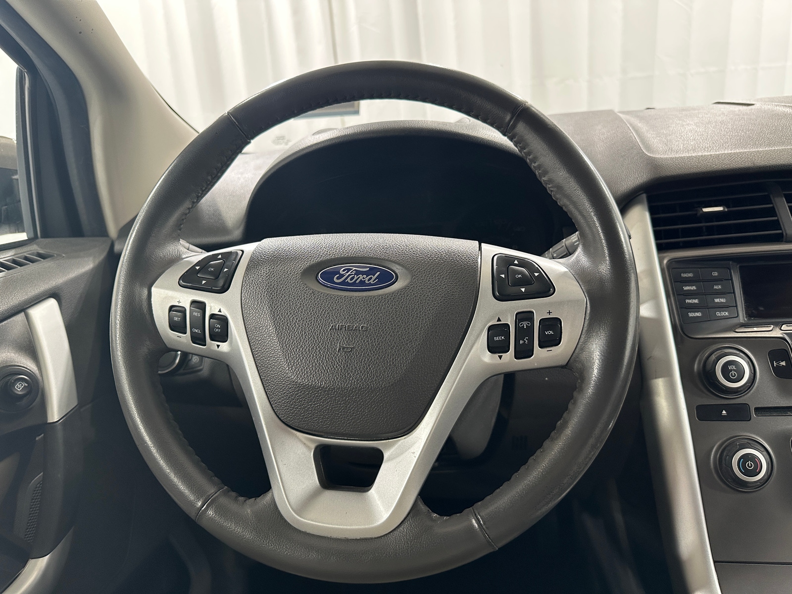 Thumbnail: 2013 Ford Edge - 5