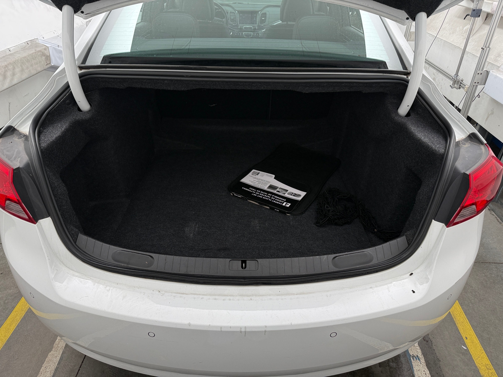 Thumbnail: 2014 Chevrolet Impala - 7