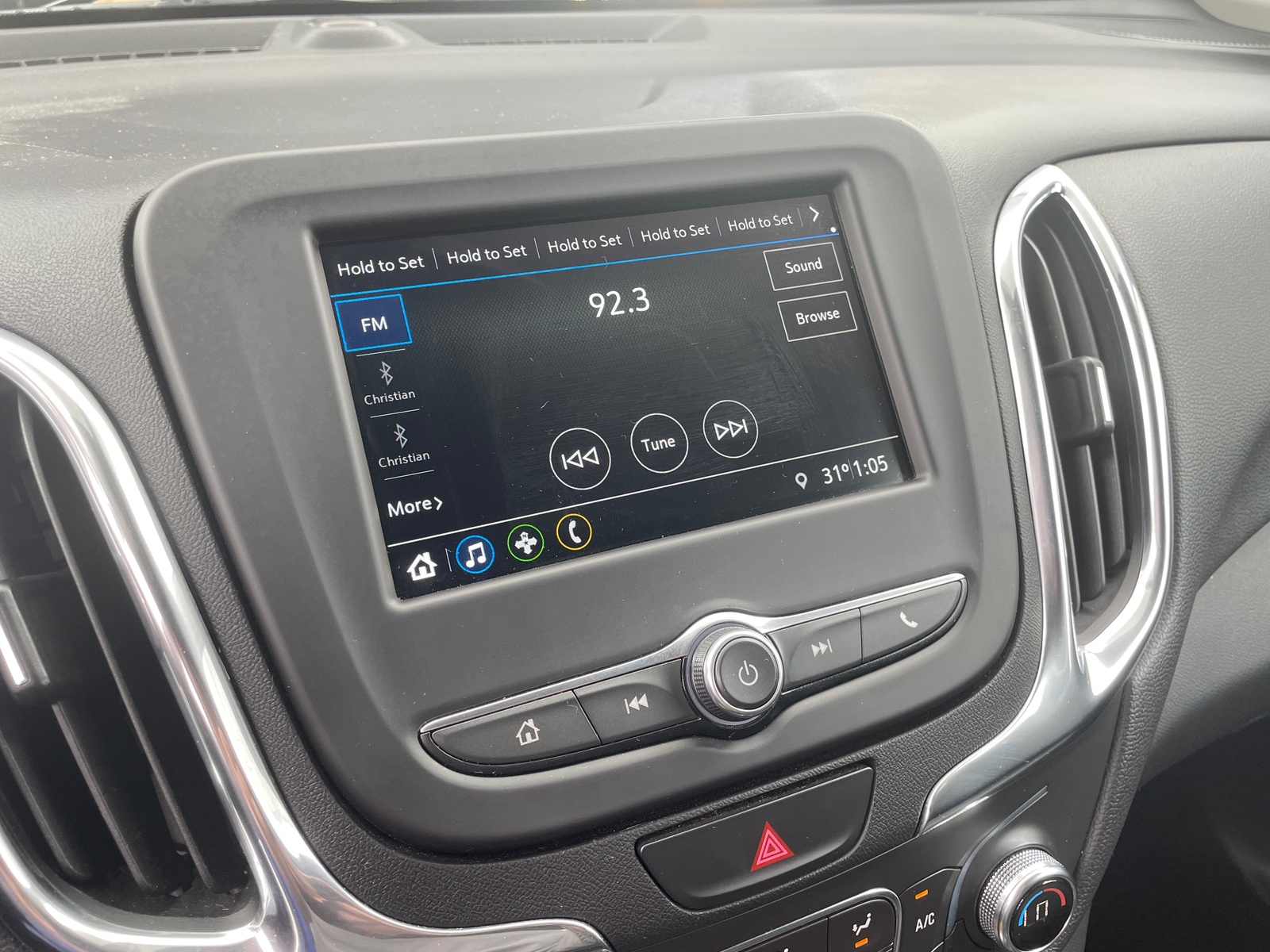 Thumbnail: 2019 Chevrolet Equinox - 4