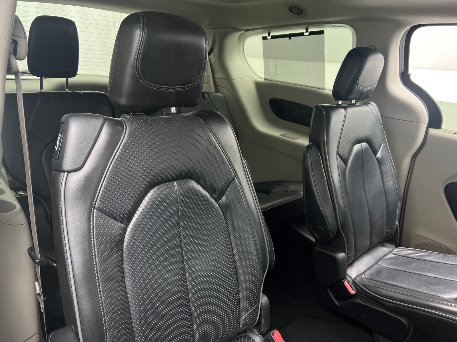 Thumbnail: 2020 Chrysler Pacifica - 5