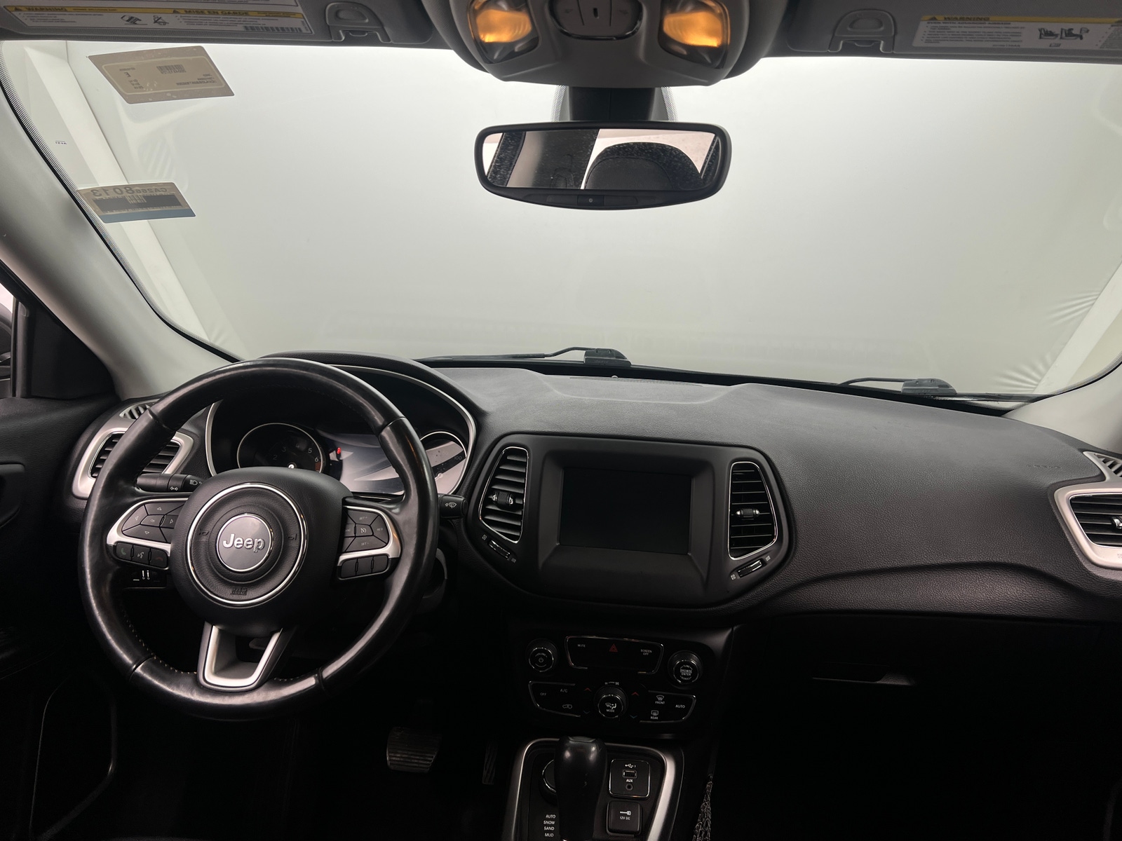 Thumbnail: 2019 Jeep Compass - 3