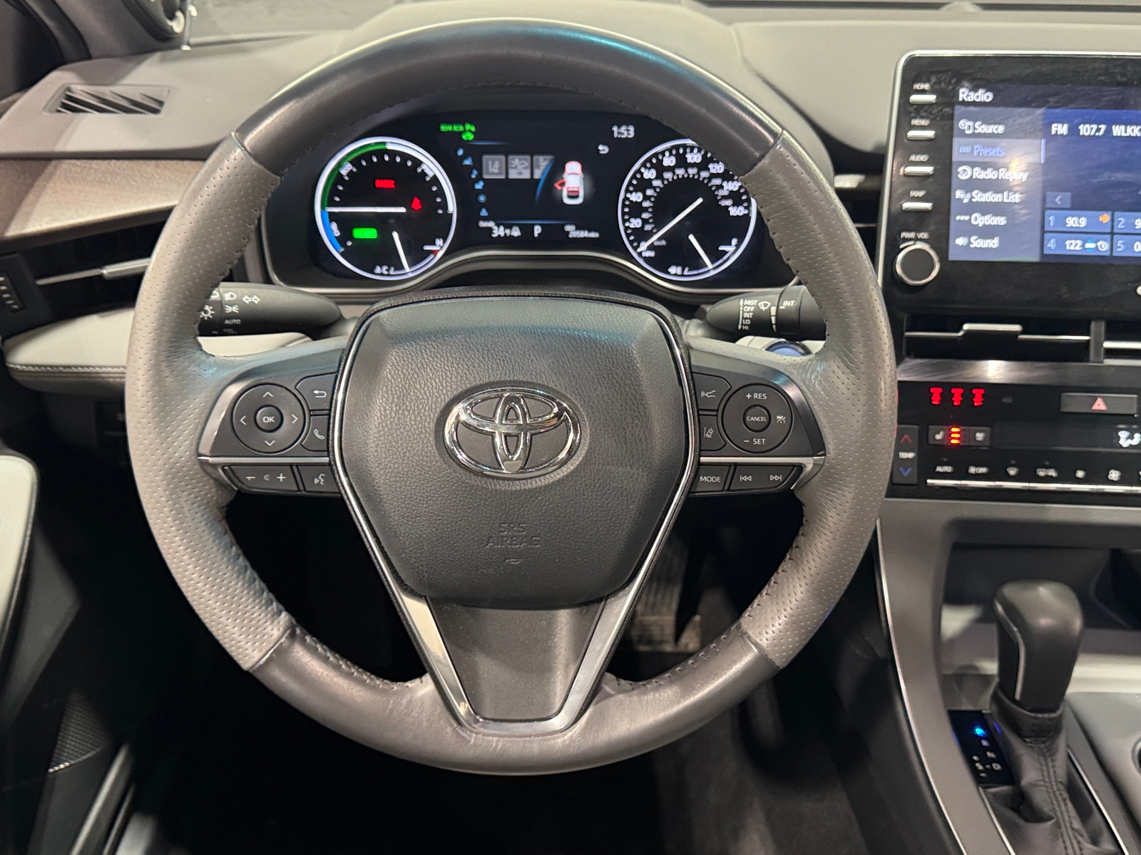 Thumbnail: 2021 Toyota Avalon - 4