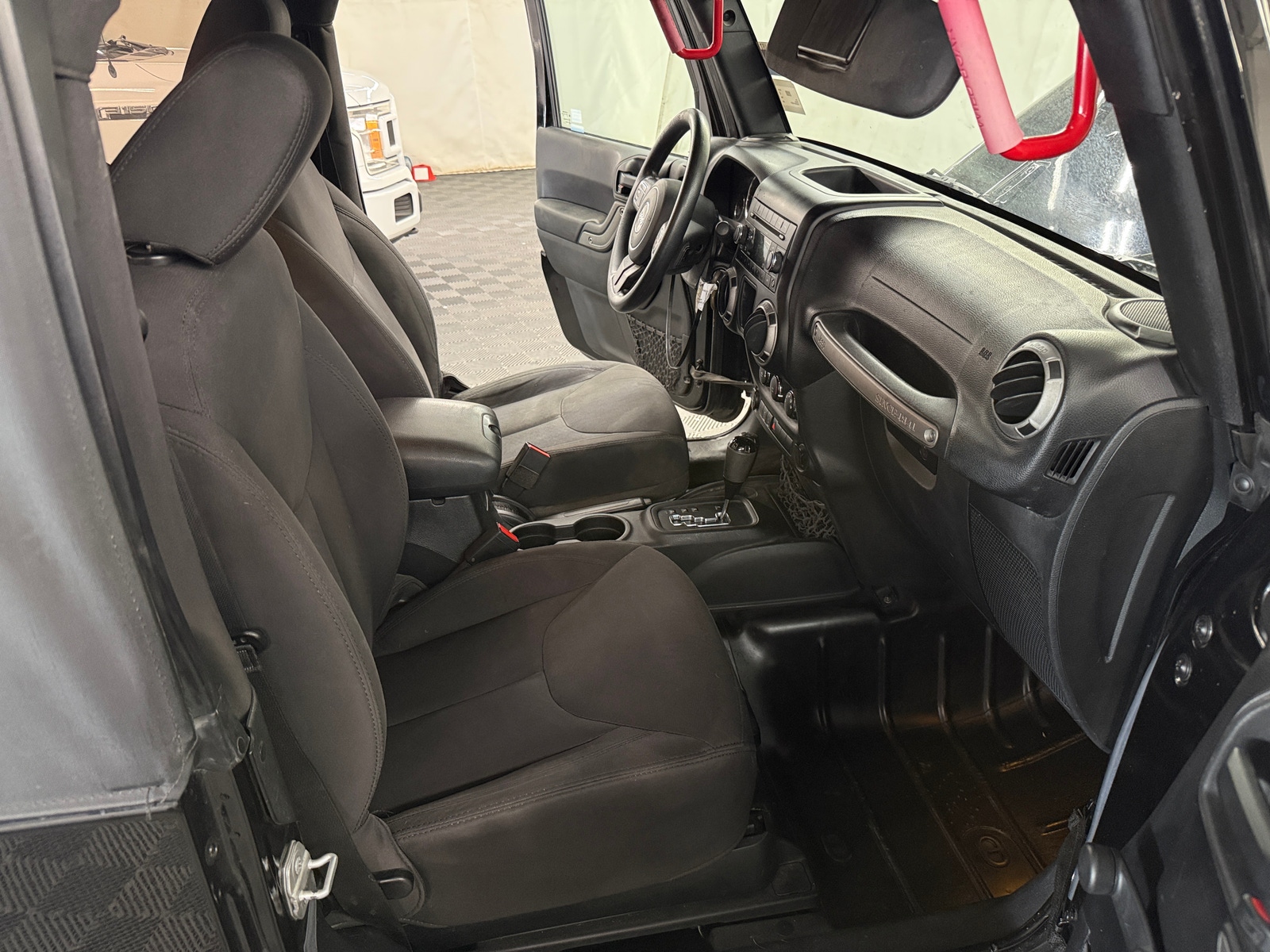 Thumbnail: 2015 Jeep Wrangler - 2