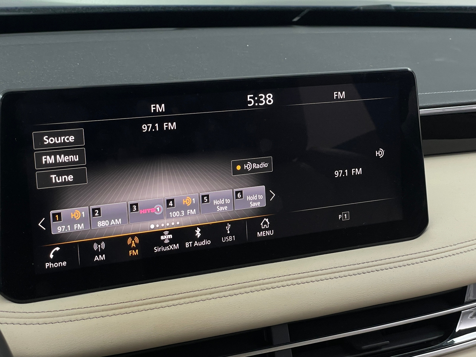 Thumbnail: 2023 INFINITI QX60 - 3