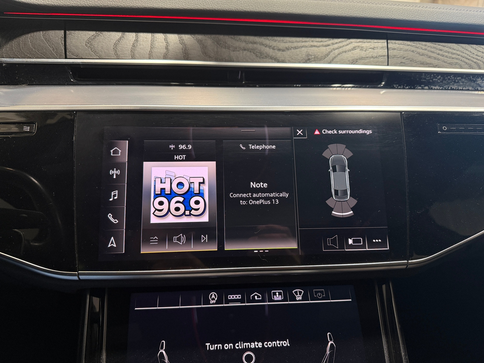 Thumbnail: 2021 Audi A8 - 3