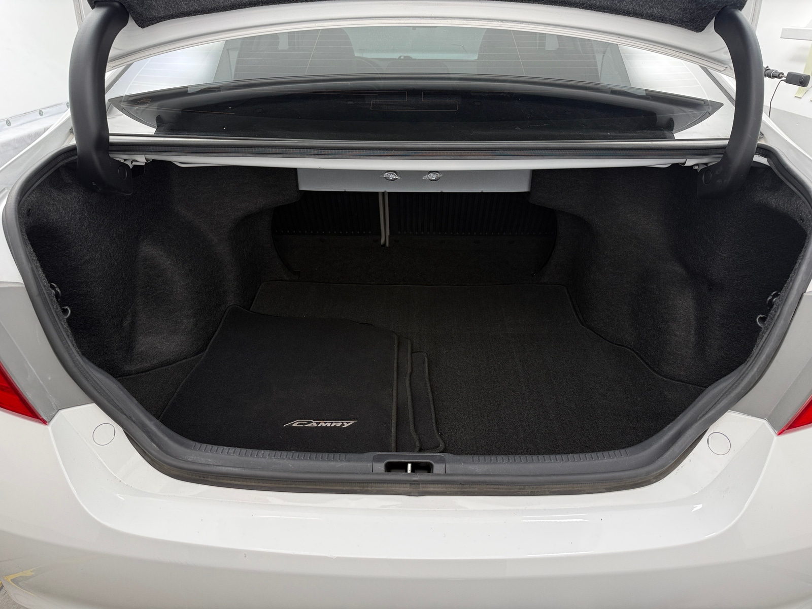 Thumbnail: 2015 Toyota Camry - 7