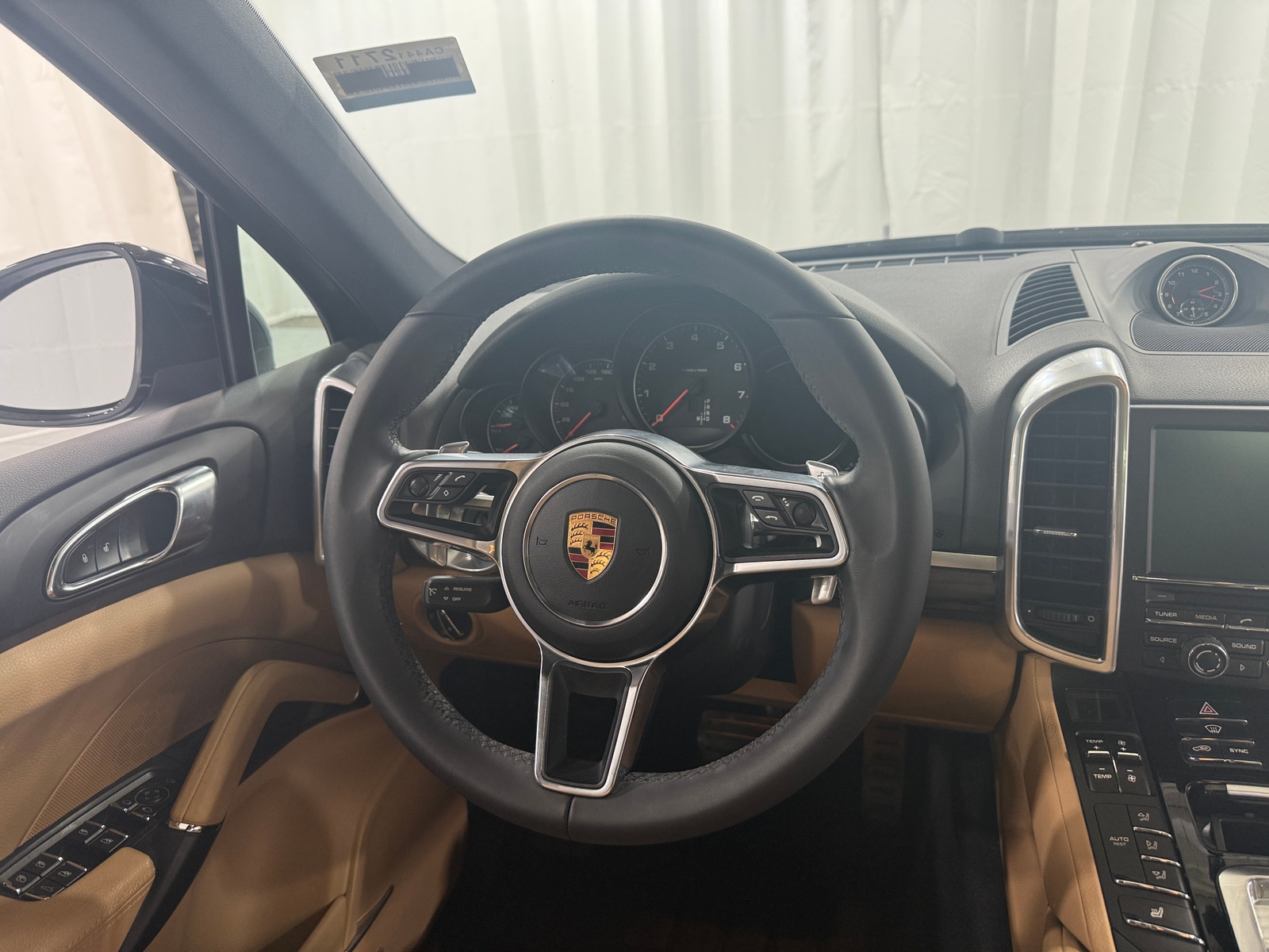 Thumbnail: 2016 Porsche Cayenne - 4