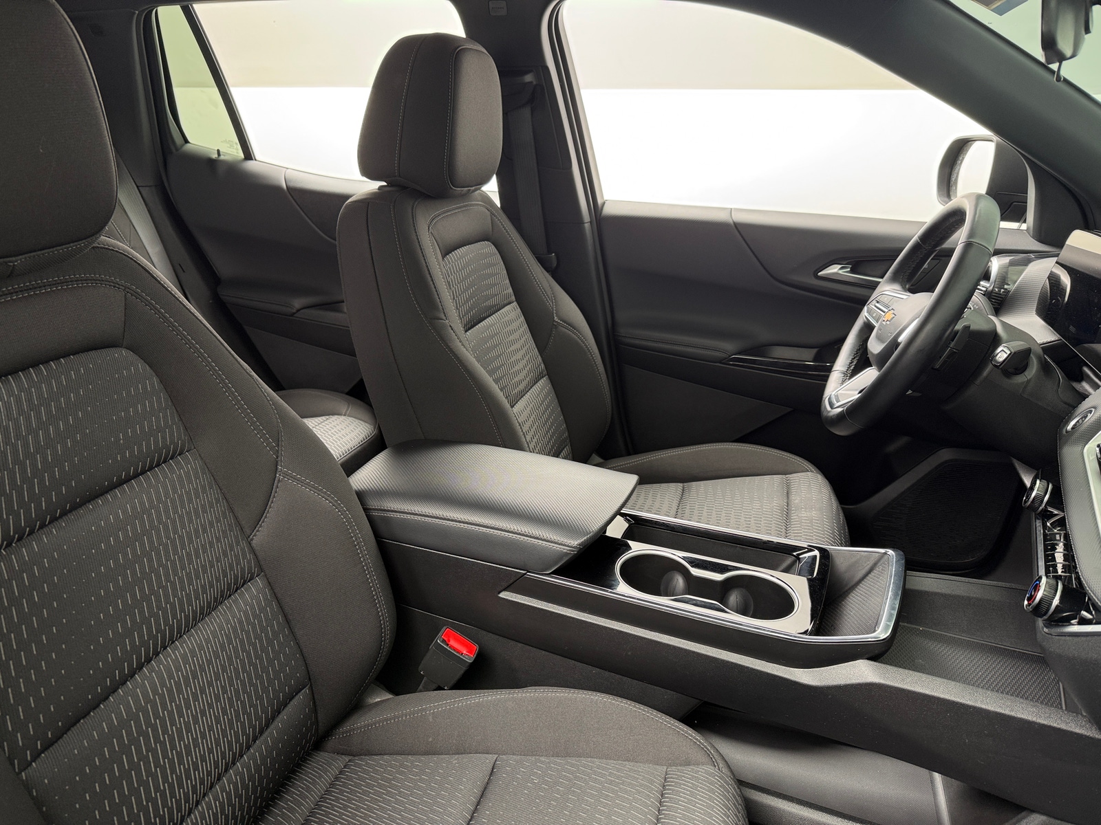 Thumbnail: 2025 Chevrolet Equinox - 2