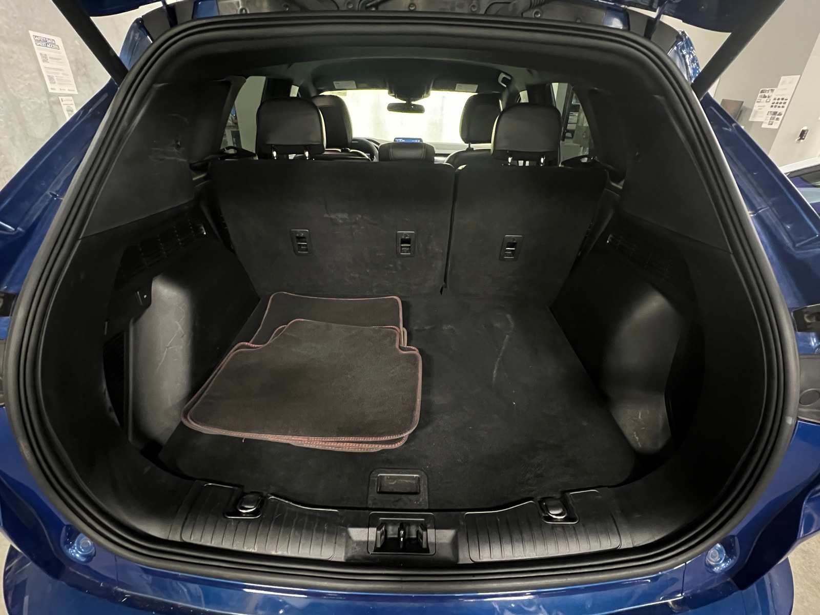 Thumbnail: 2023 Ford Escape - 7