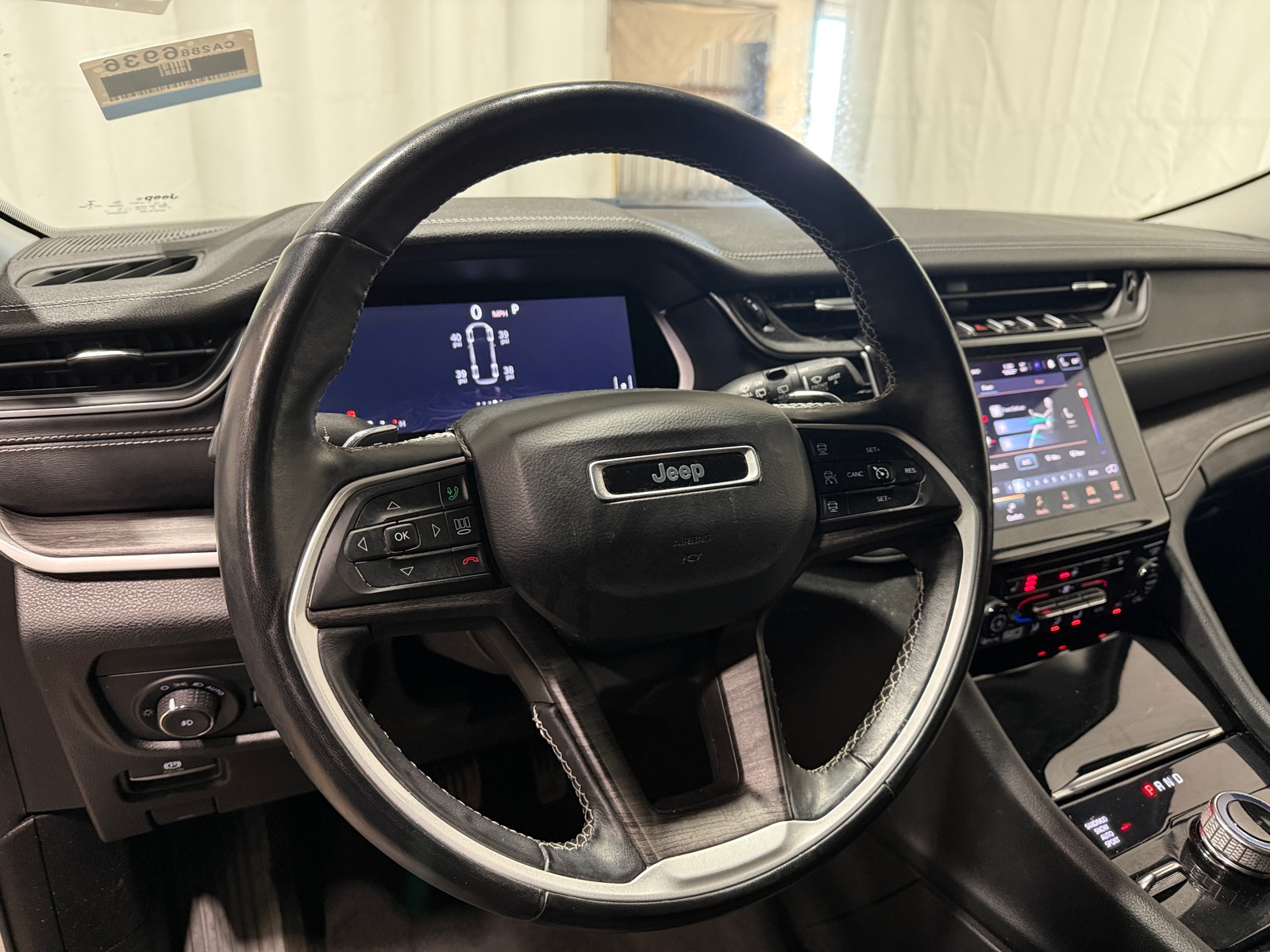 Thumbnail: 2021 Jeep Grand Cherokee L - 4