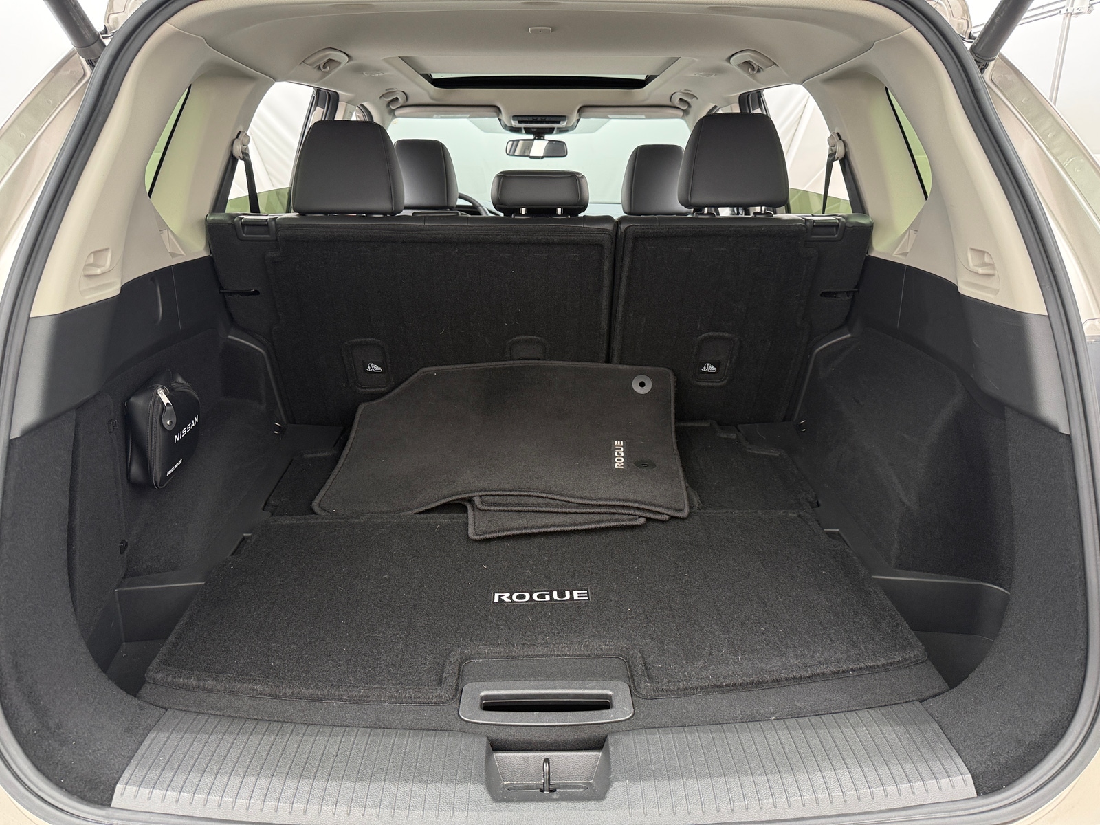 Thumbnail: 2025 Nissan Rogue - 6