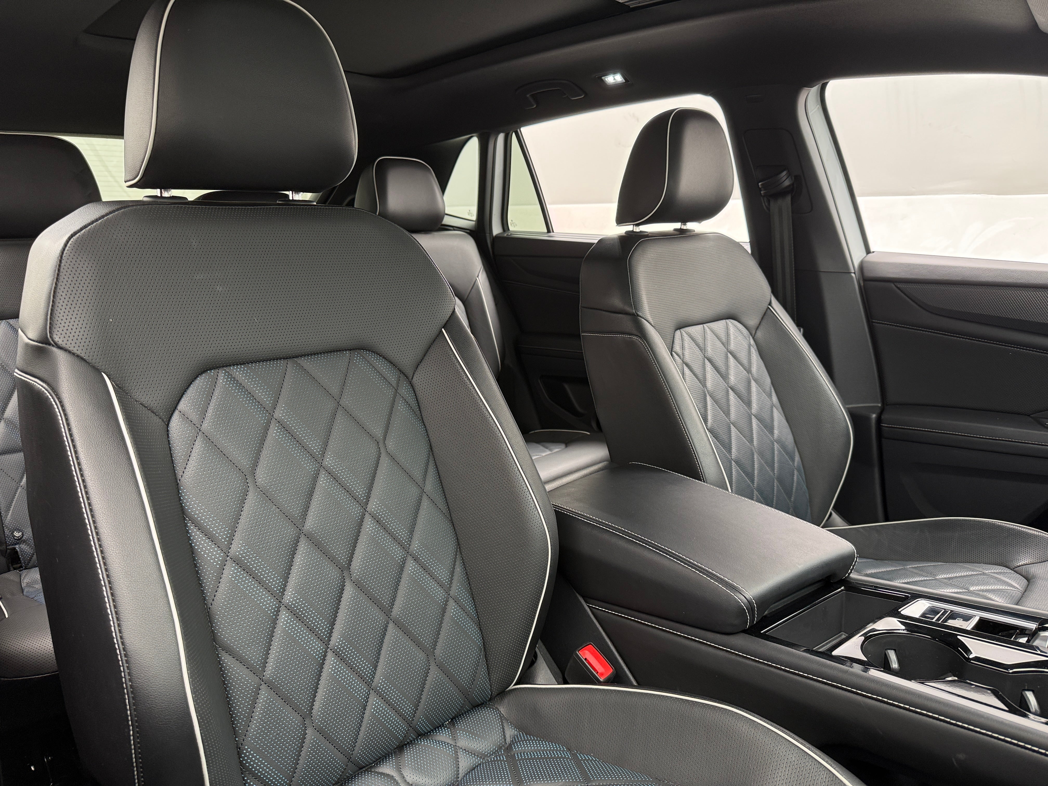 2024 Volkswagen Atlas Cross Sport