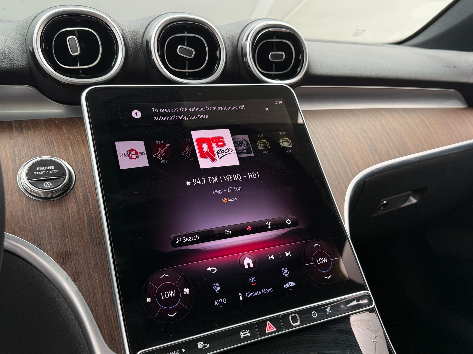 Thumbnail: 2025 Mercedes-Benz C-Class - 3