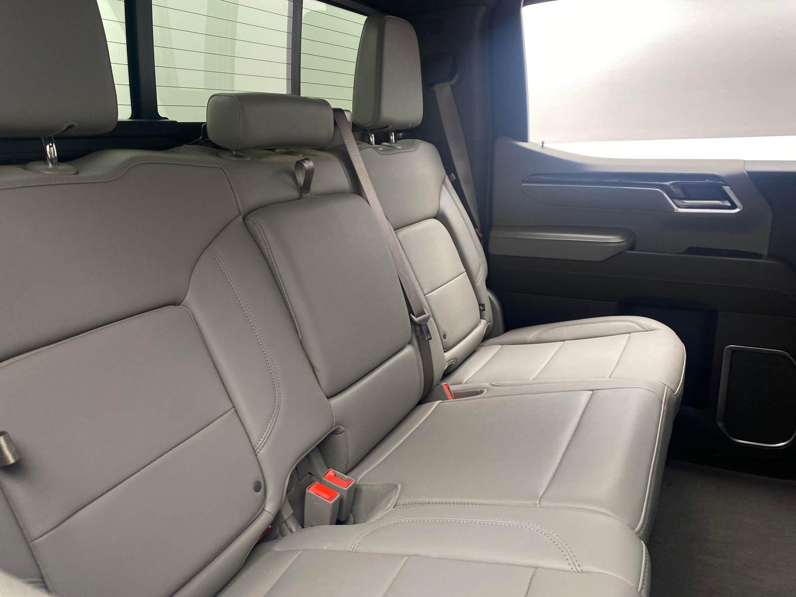 Thumbnail: 2025 Chevrolet Silverado 1500 - 5