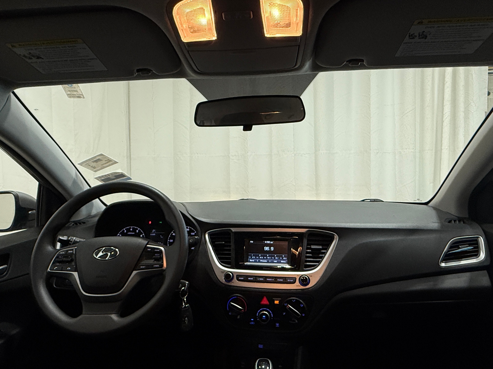 Thumbnail: 2022 Hyundai Accent - 3