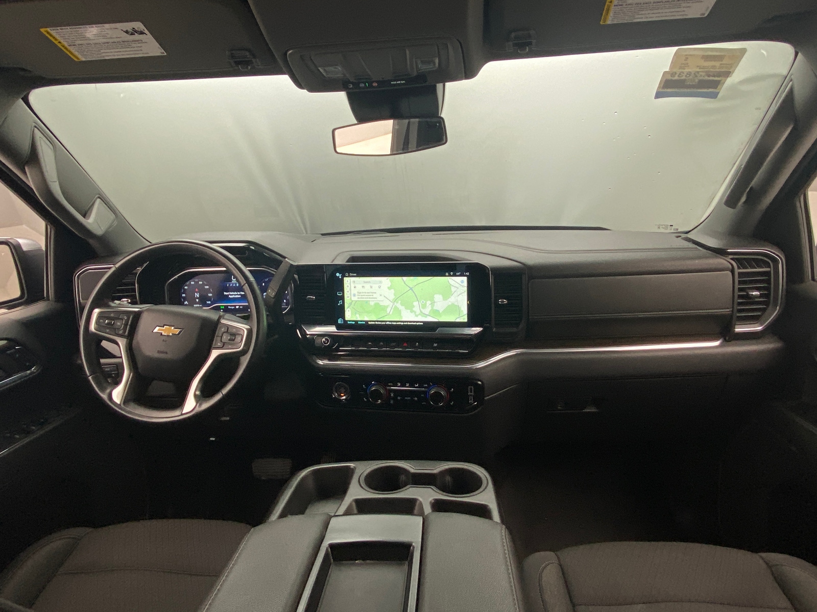 Thumbnail: 2023 Chevrolet Silverado 1500 - 3