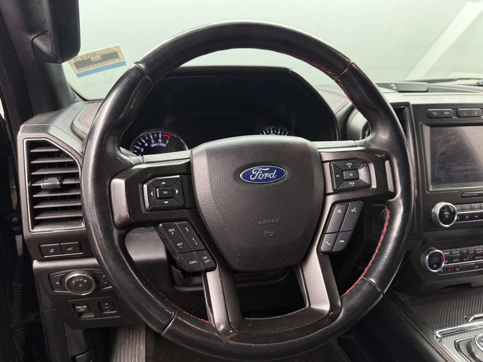 Thumbnail: 2019 Ford Expedition - 4