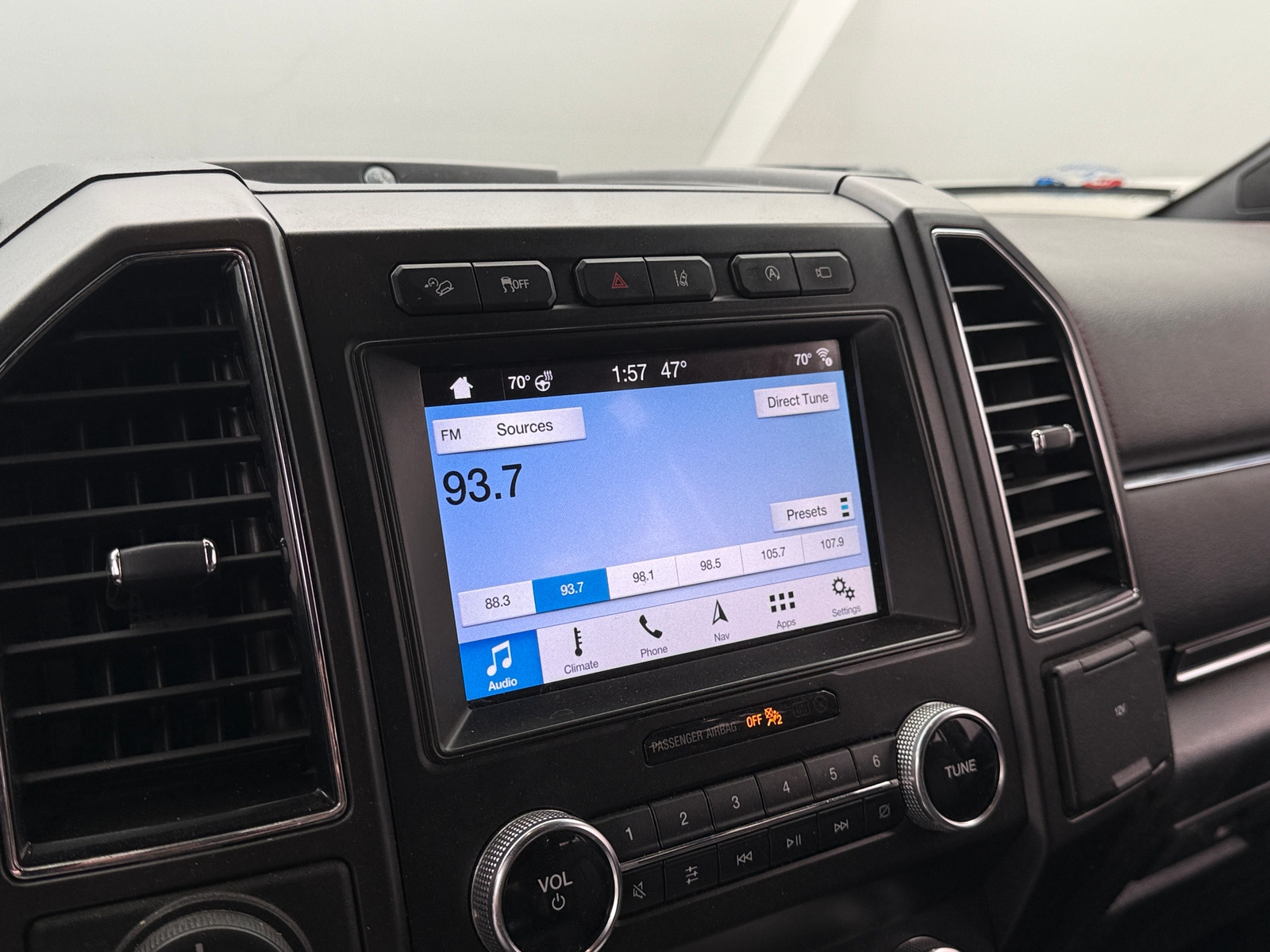 Thumbnail: 2019 Ford Expedition - 3