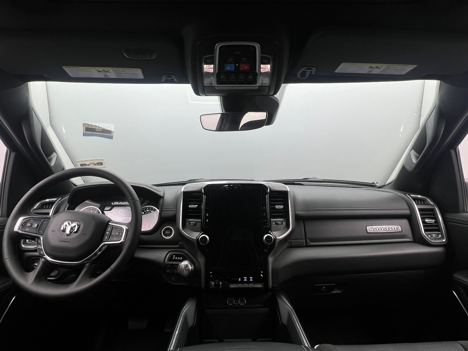 Thumbnail: 2025 RAM 1500 - 2