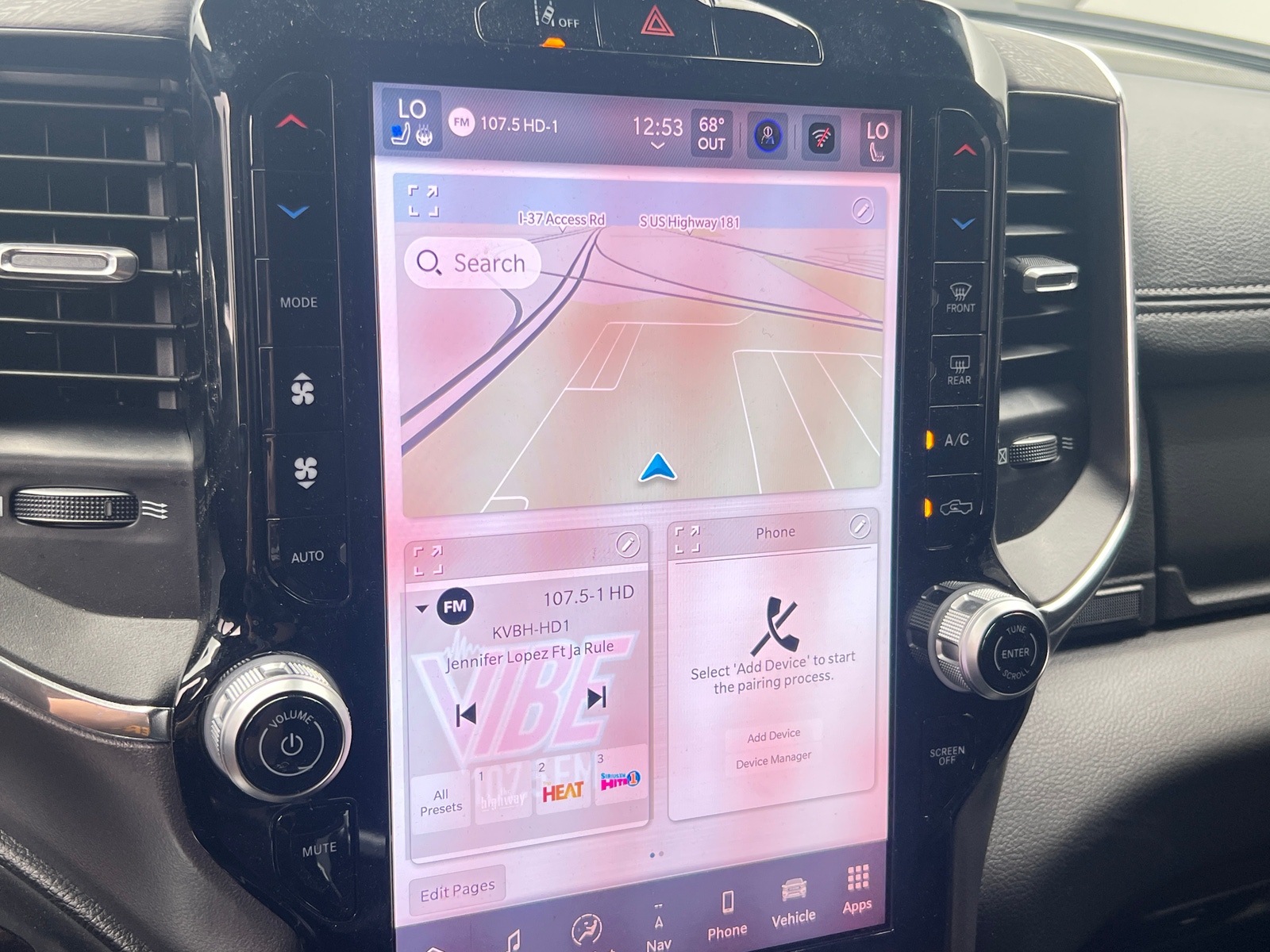 Thumbnail: 2025 RAM 1500 - 3