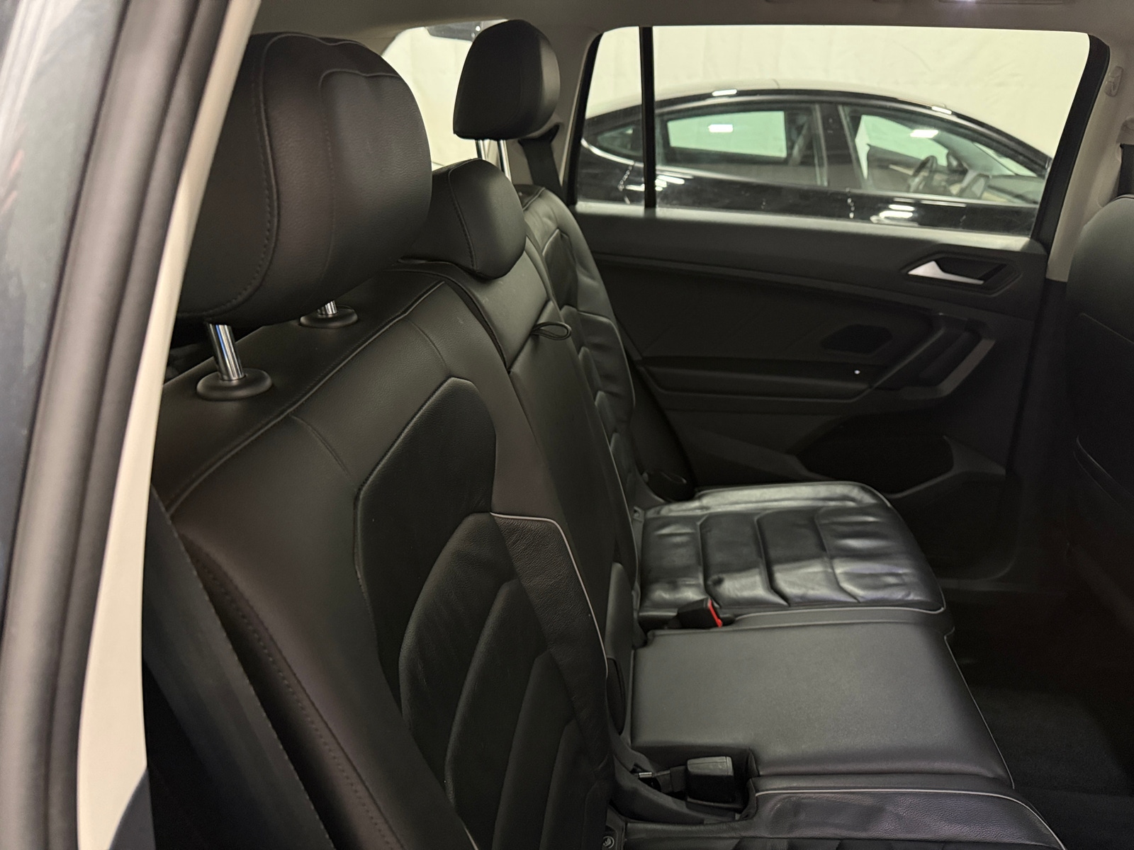 Thumbnail: 2019 Volkswagen Tiguan - 5