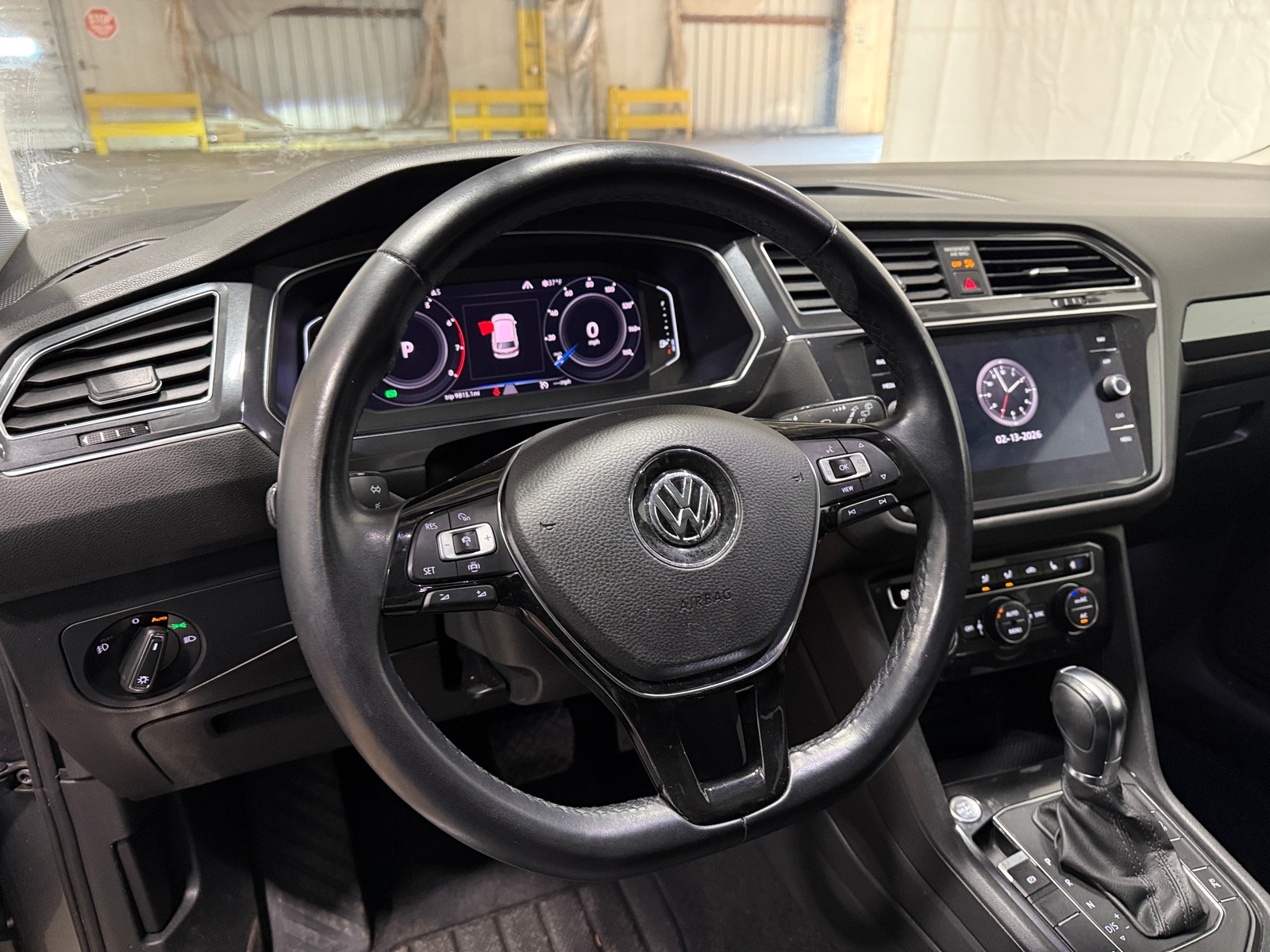 Thumbnail: 2019 Volkswagen Tiguan - 4