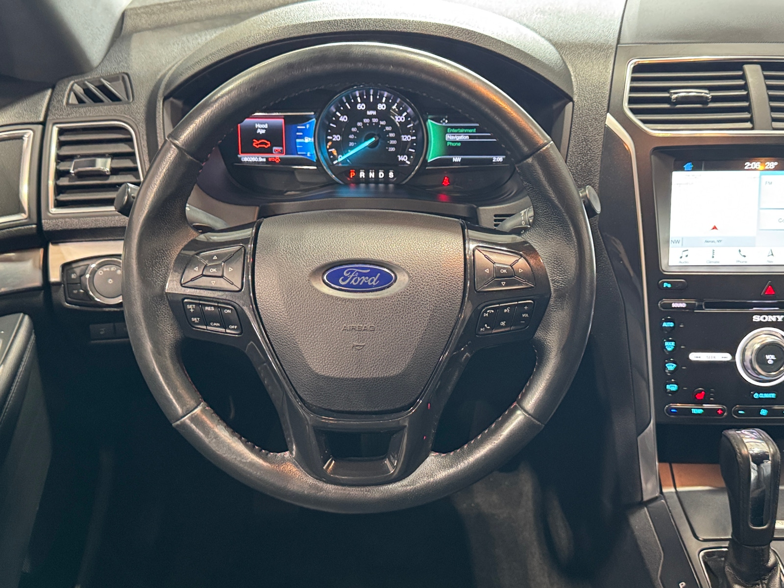 Thumbnail: 2017 Ford Explorer - 4