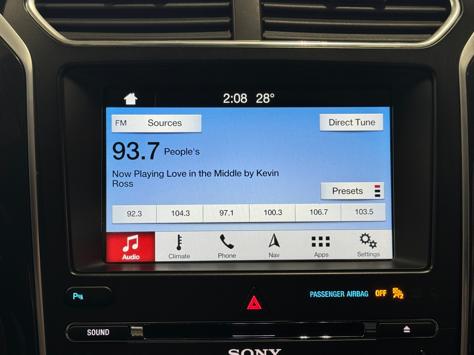 Thumbnail: 2017 Ford Explorer - 3