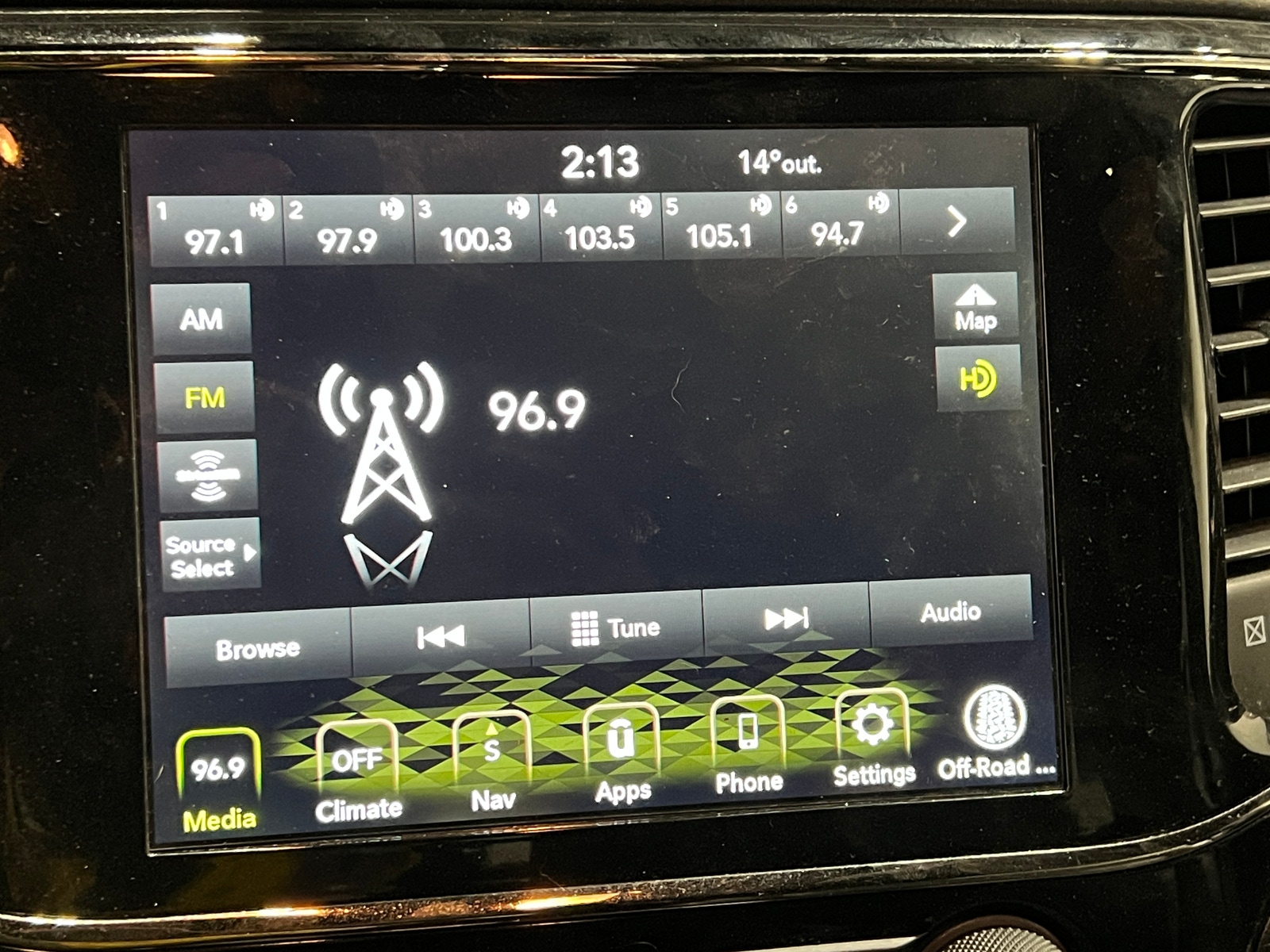 Thumbnail: 2019 Jeep Grand Cherokee - 3