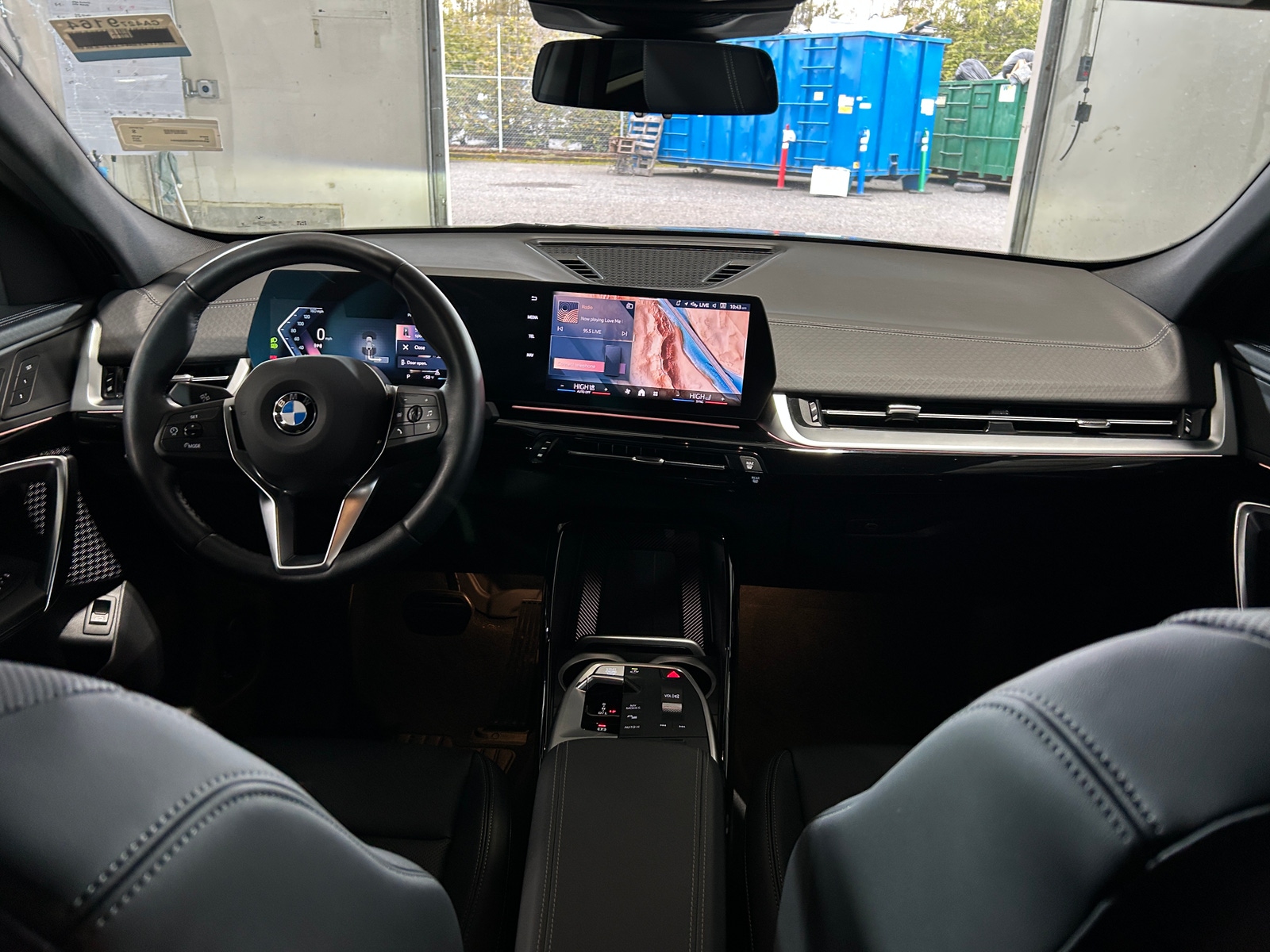 Thumbnail: 2025 BMW X2 - 2