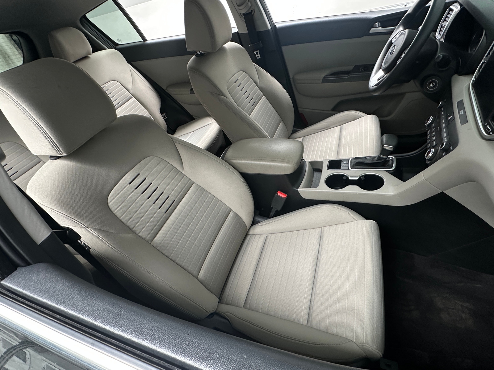 Thumbnail: 2020 Kia Sportage - 2