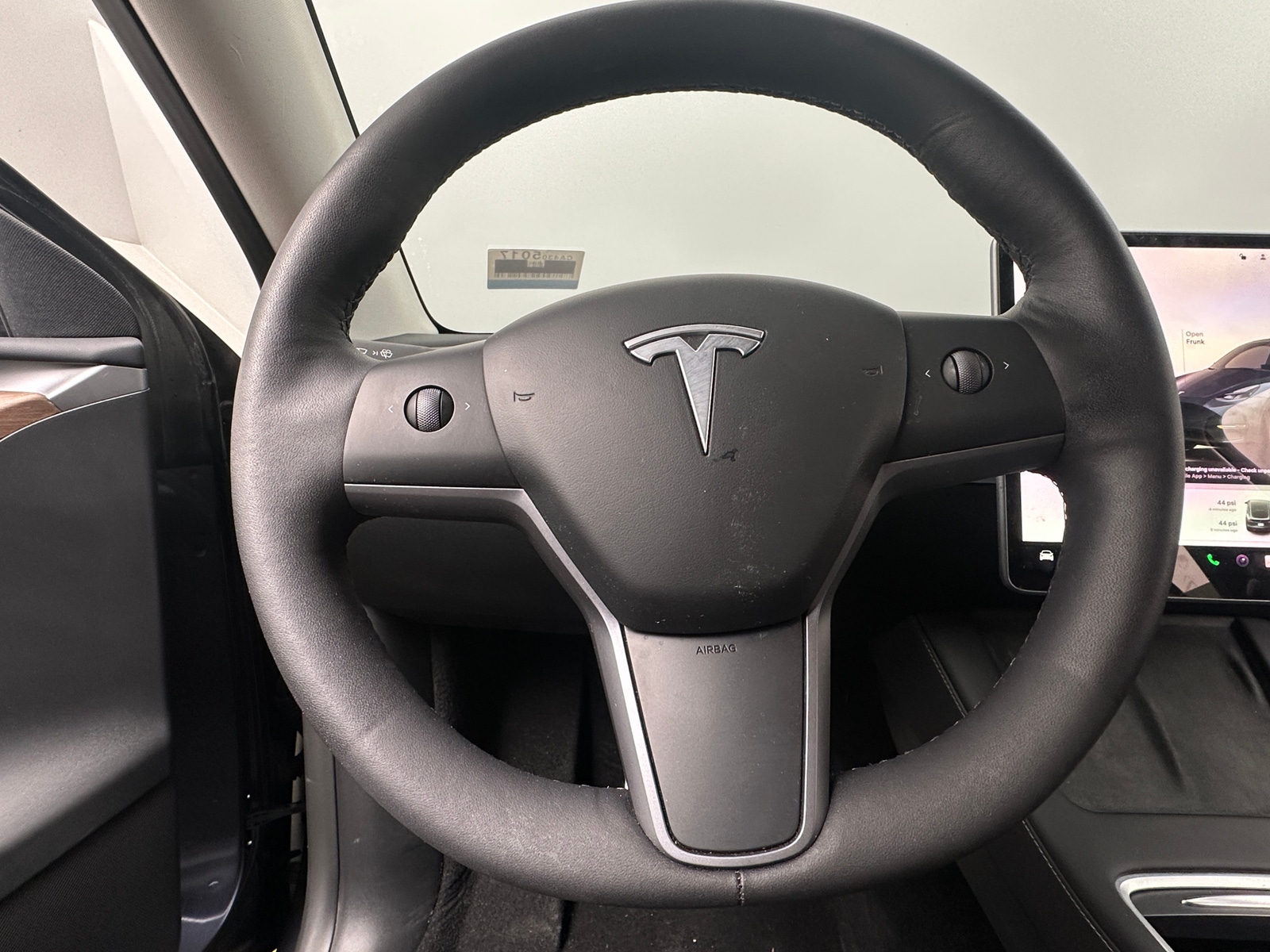 Thumbnail: 2023 Tesla Model Y - 4