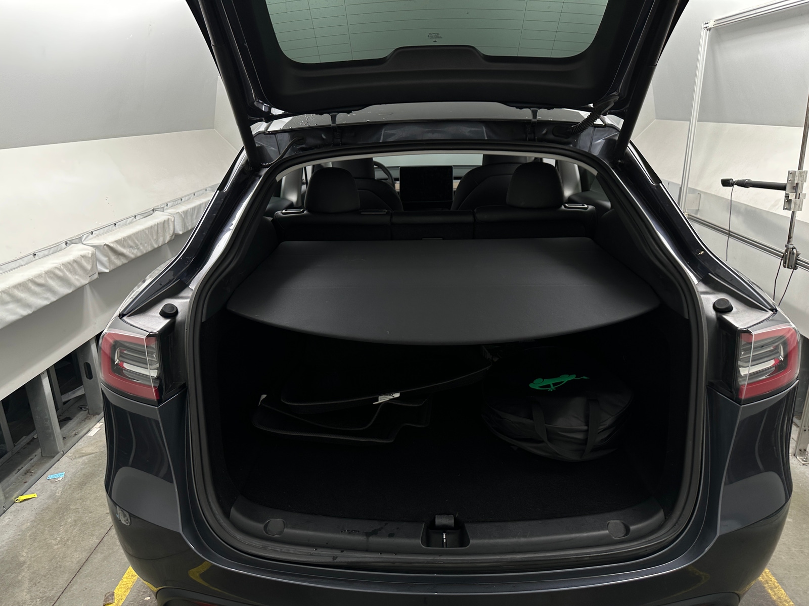 Thumbnail: 2023 Tesla Model Y - 6