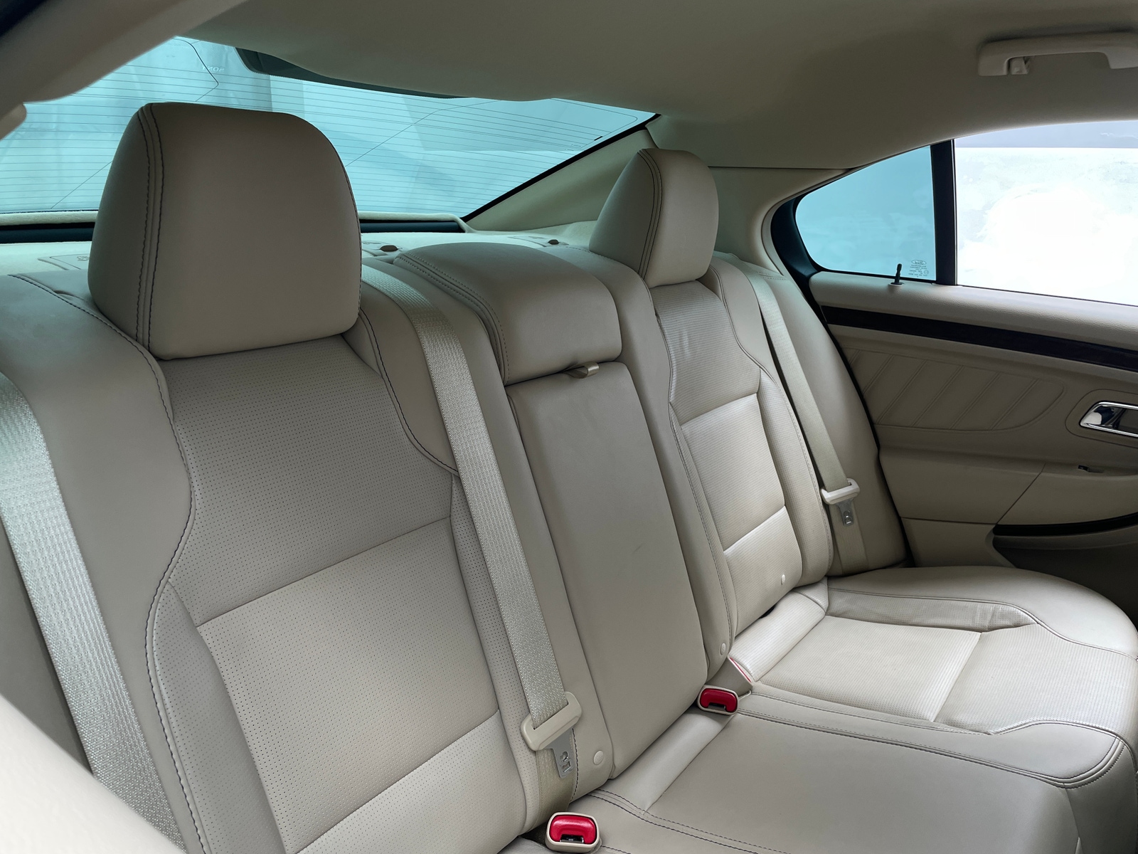 Thumbnail: 2017 Ford Taurus - 5