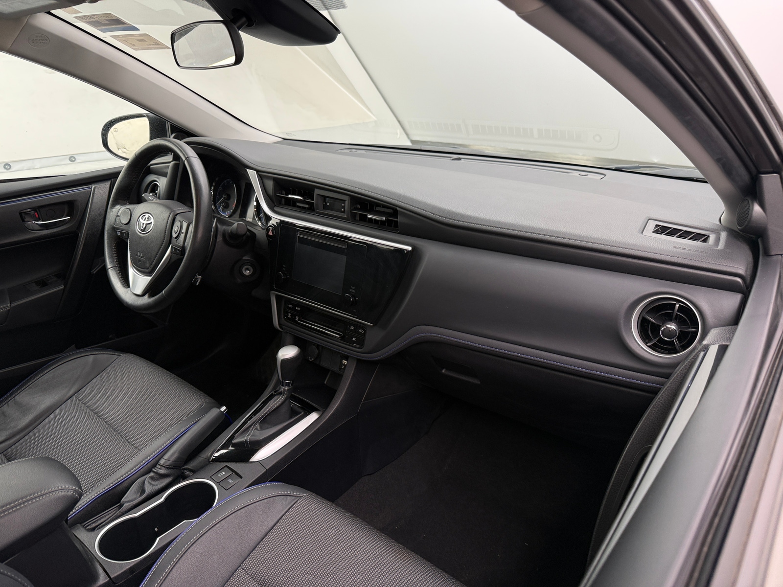 Thumbnail: 2019 Toyota Corolla - 2