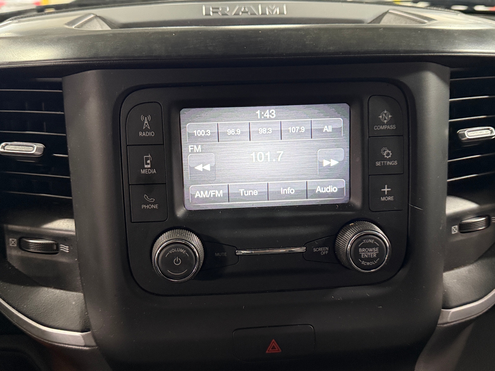 Thumbnail: 2022 RAM 1500 - 4