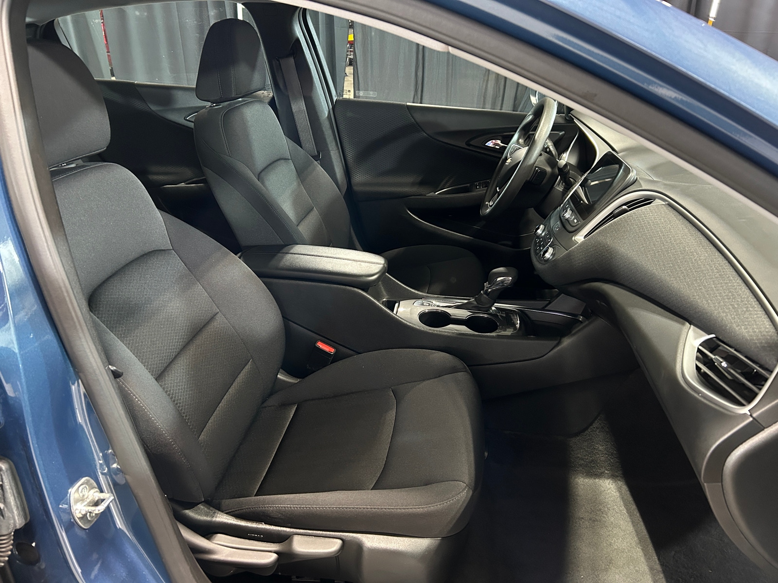 Thumbnail: 2024 Chevrolet Malibu - 2