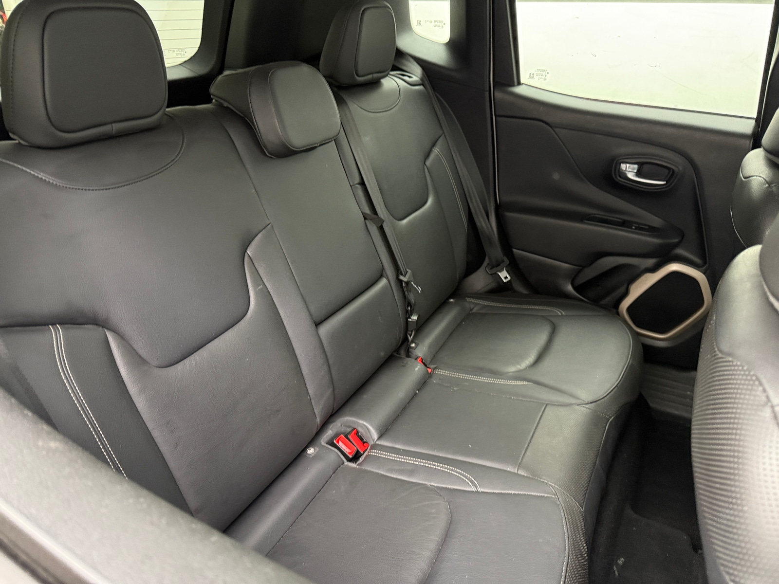 Thumbnail: 2015 Jeep Renegade - 5