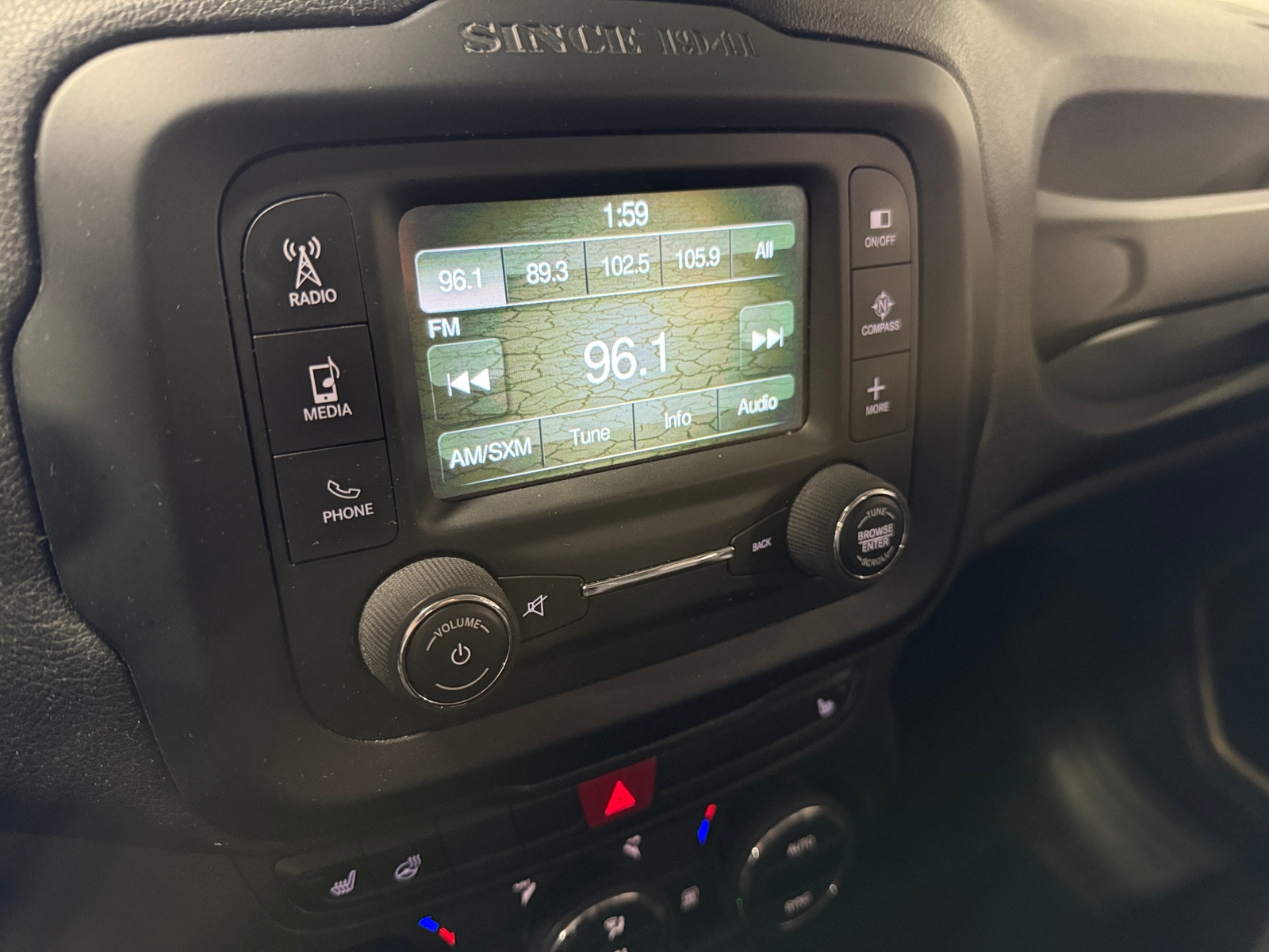 Thumbnail: 2015 Jeep Renegade - 3