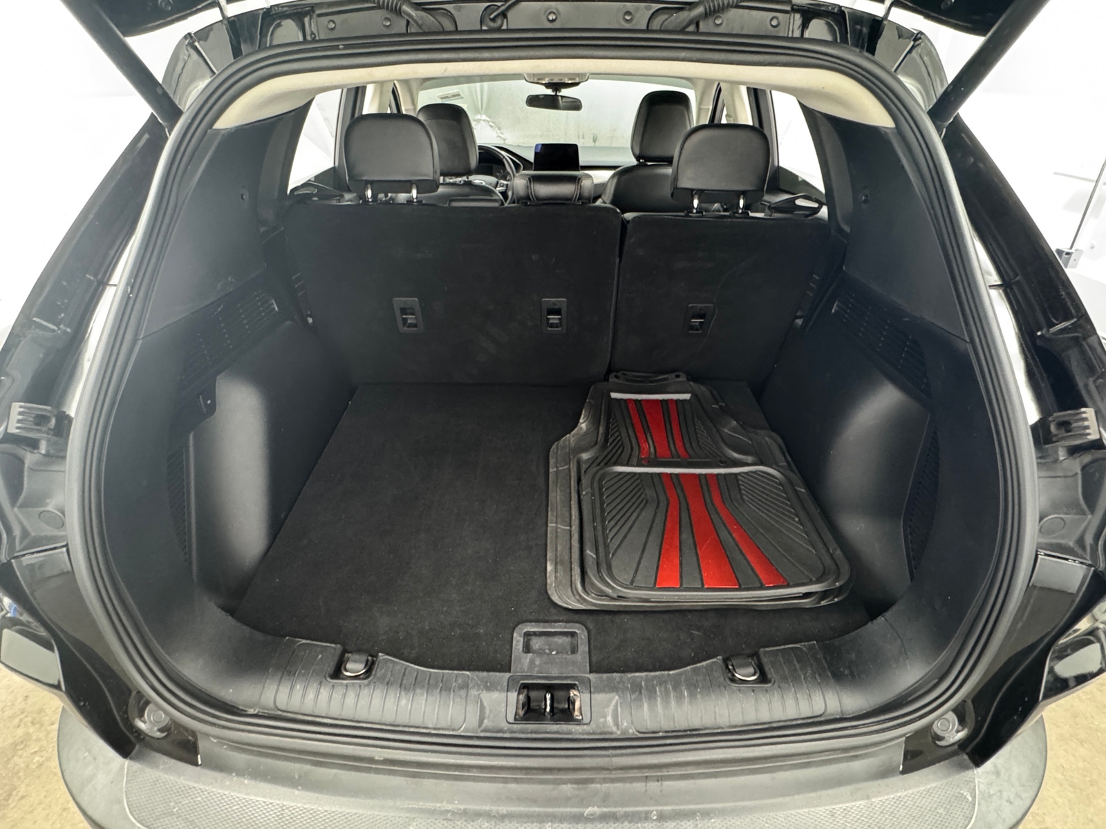 Thumbnail: 2022 Ford Escape - 6