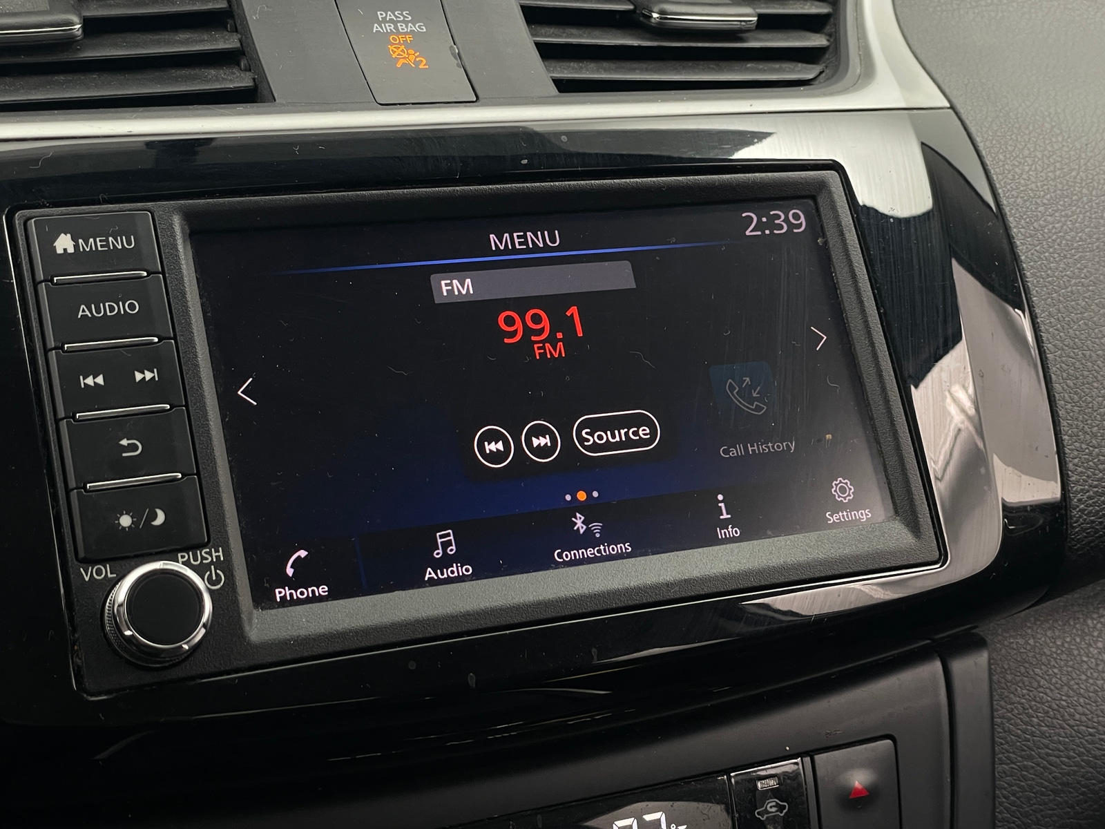 Thumbnail: 2019 Nissan Sentra - 4